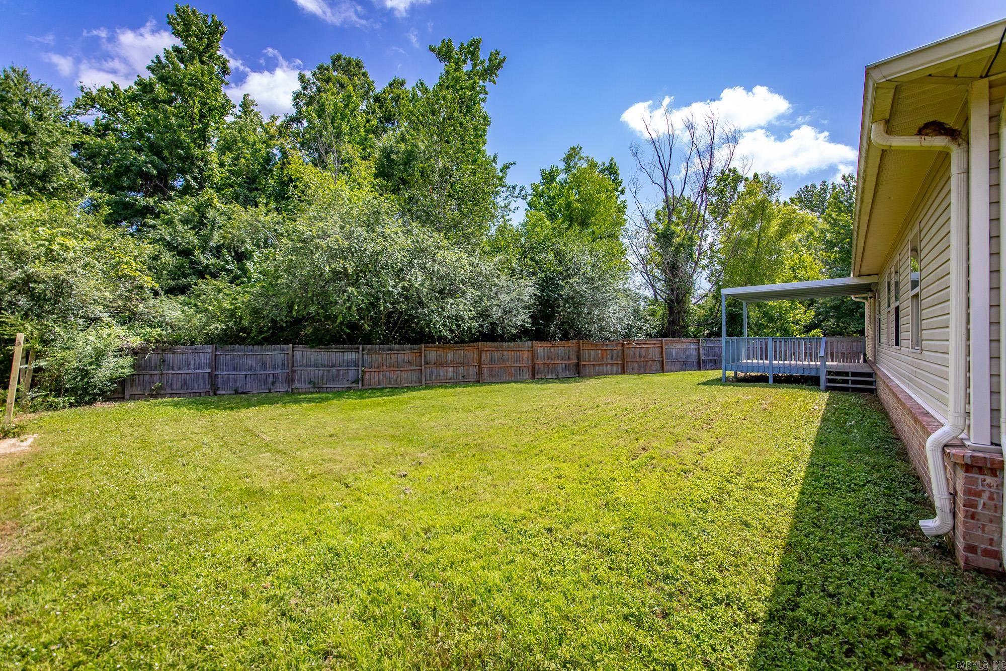 300 Weathering Lane Property Photo 28