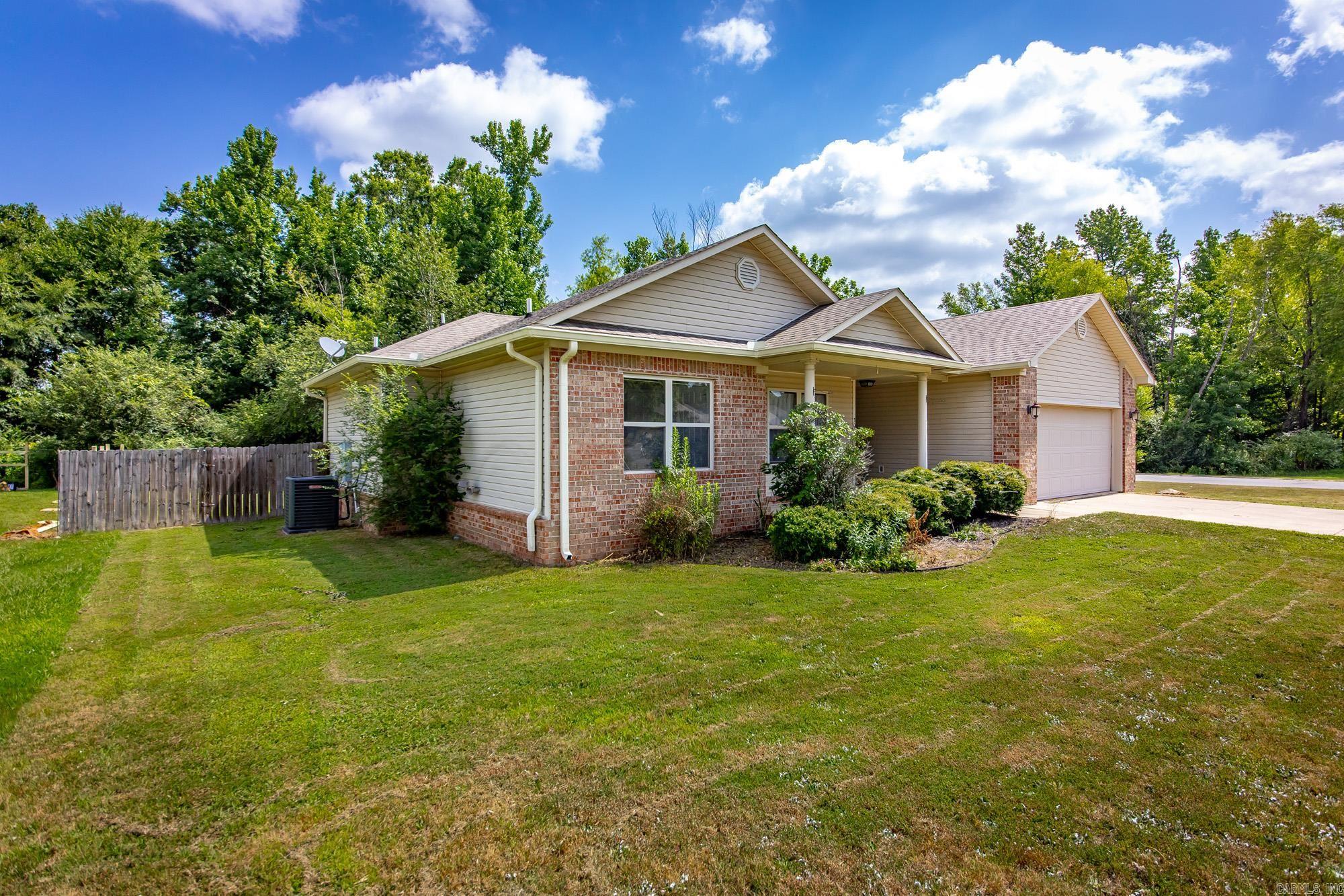 300 Weathering Lane Property Photo 29