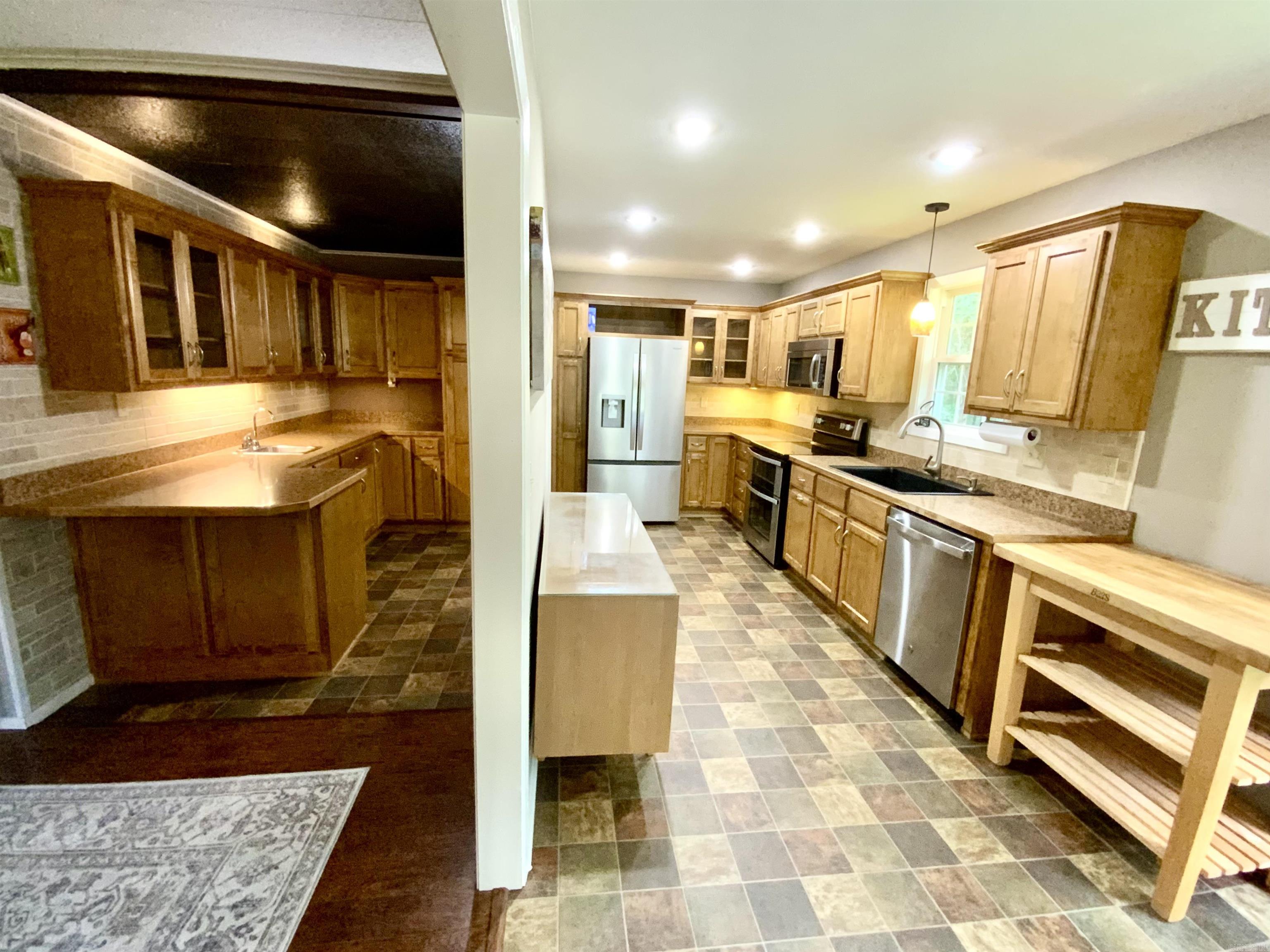 29 Harbor Hill Road Property Photo 10