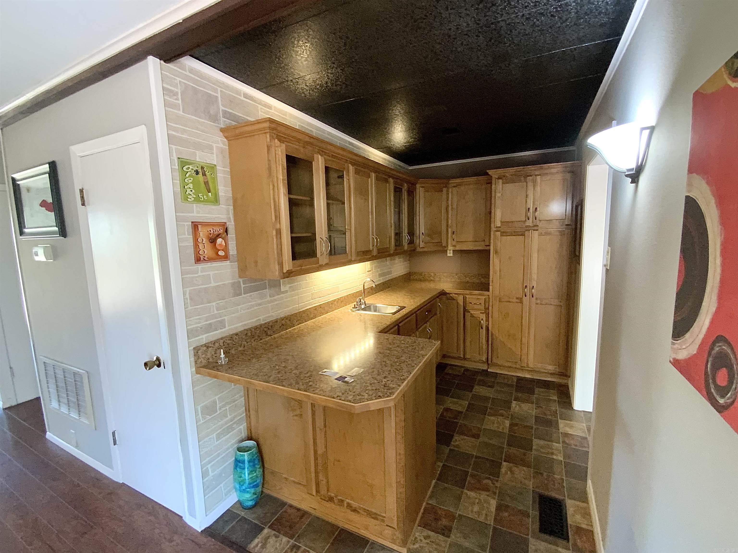 29 Harbor Hill Road Property Photo 12