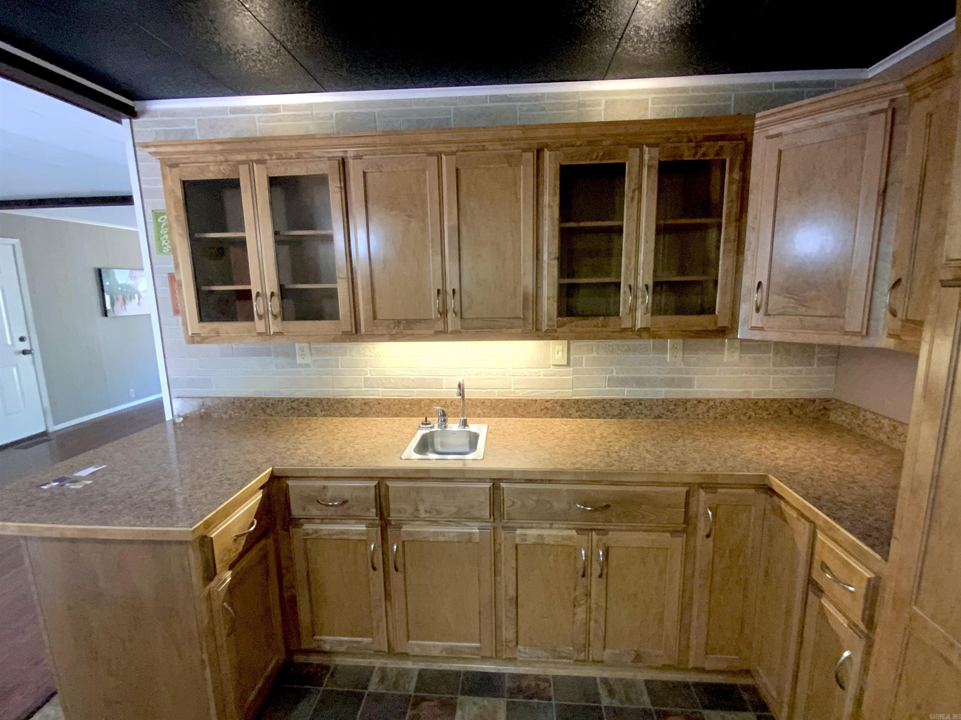 29 Harbor Hill Road Property Photo 13