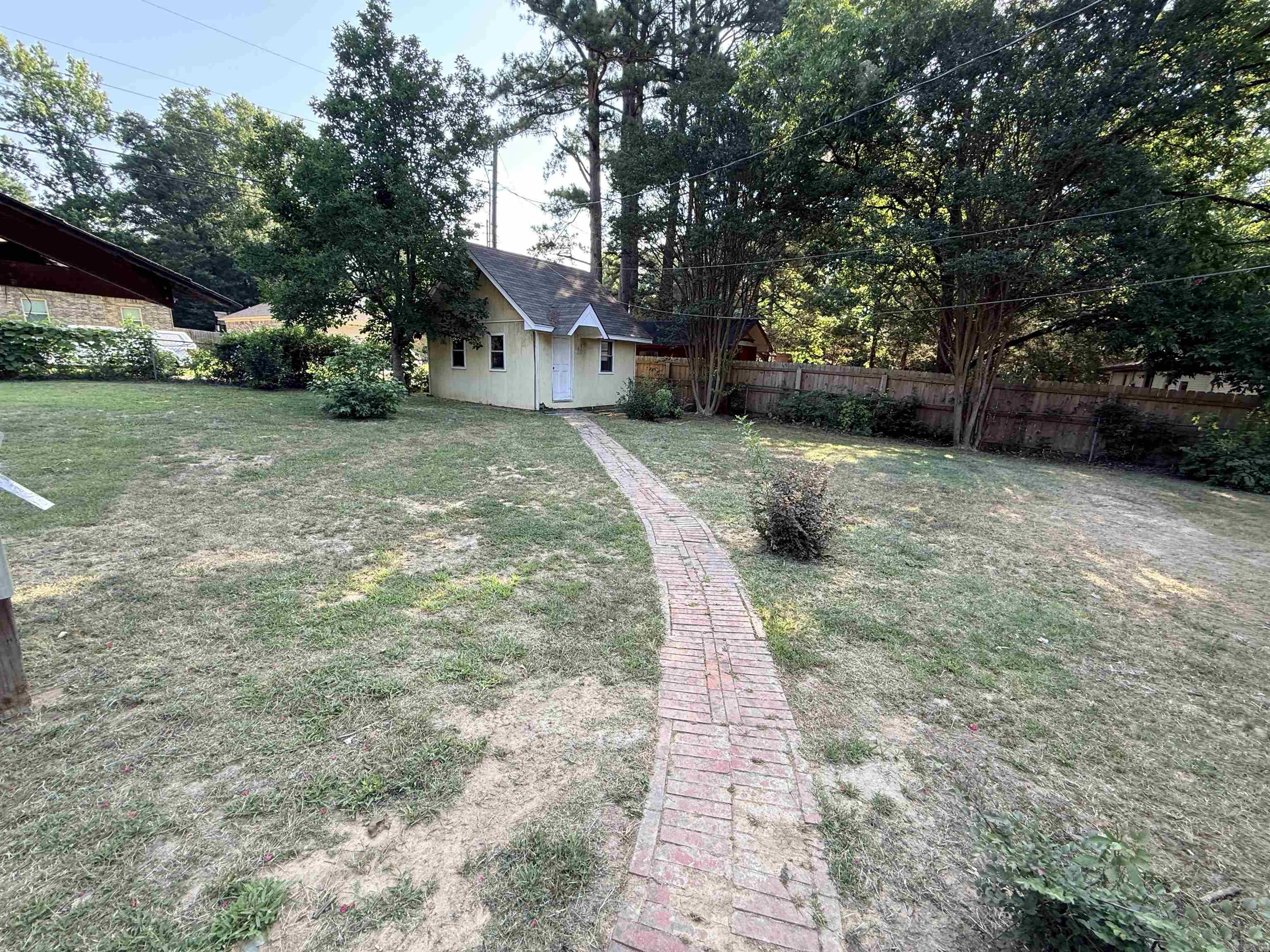 1002 Eastern Ave Property Photo 28