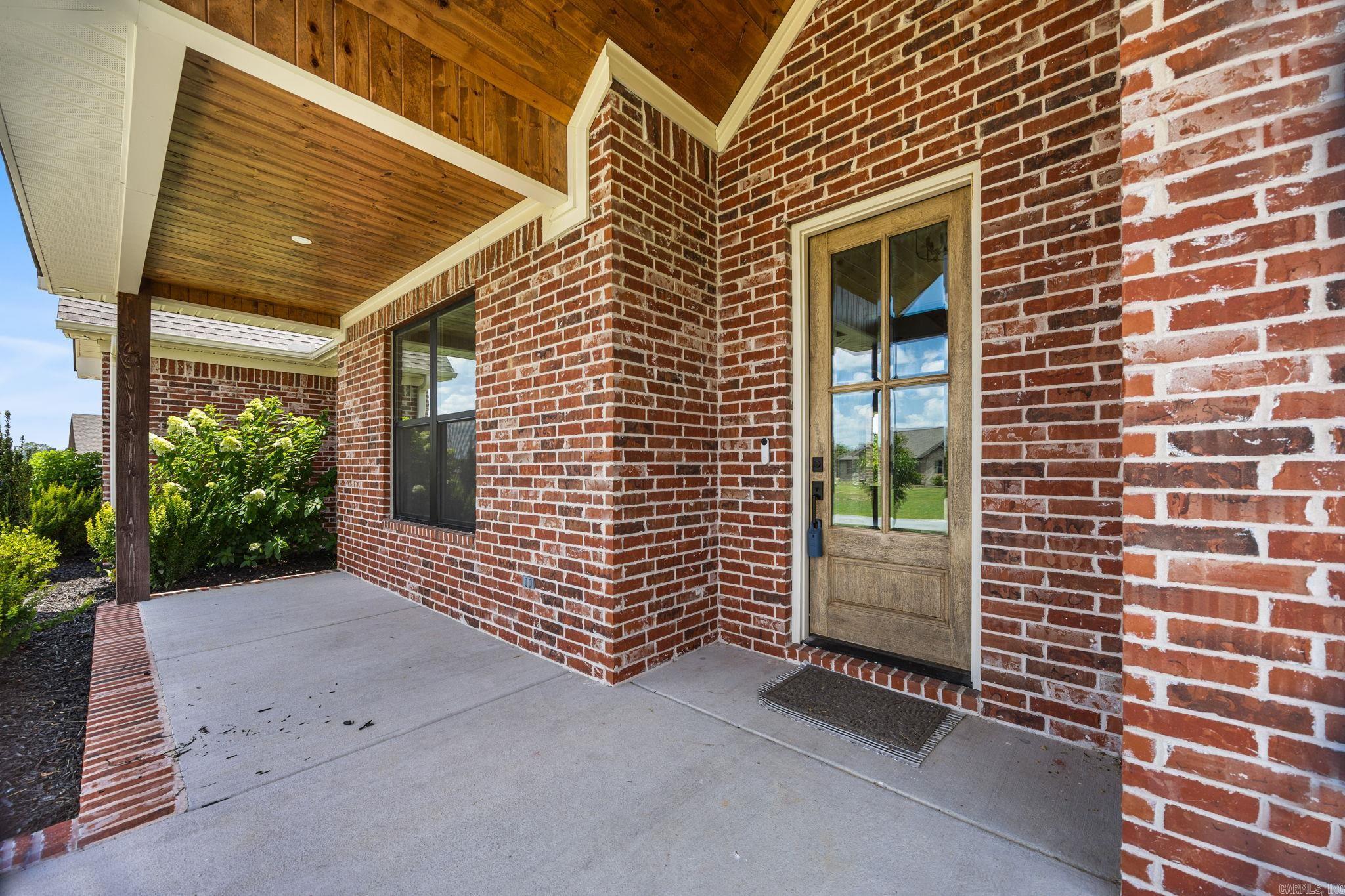 2065 Kaysen Ln Property Photo 2