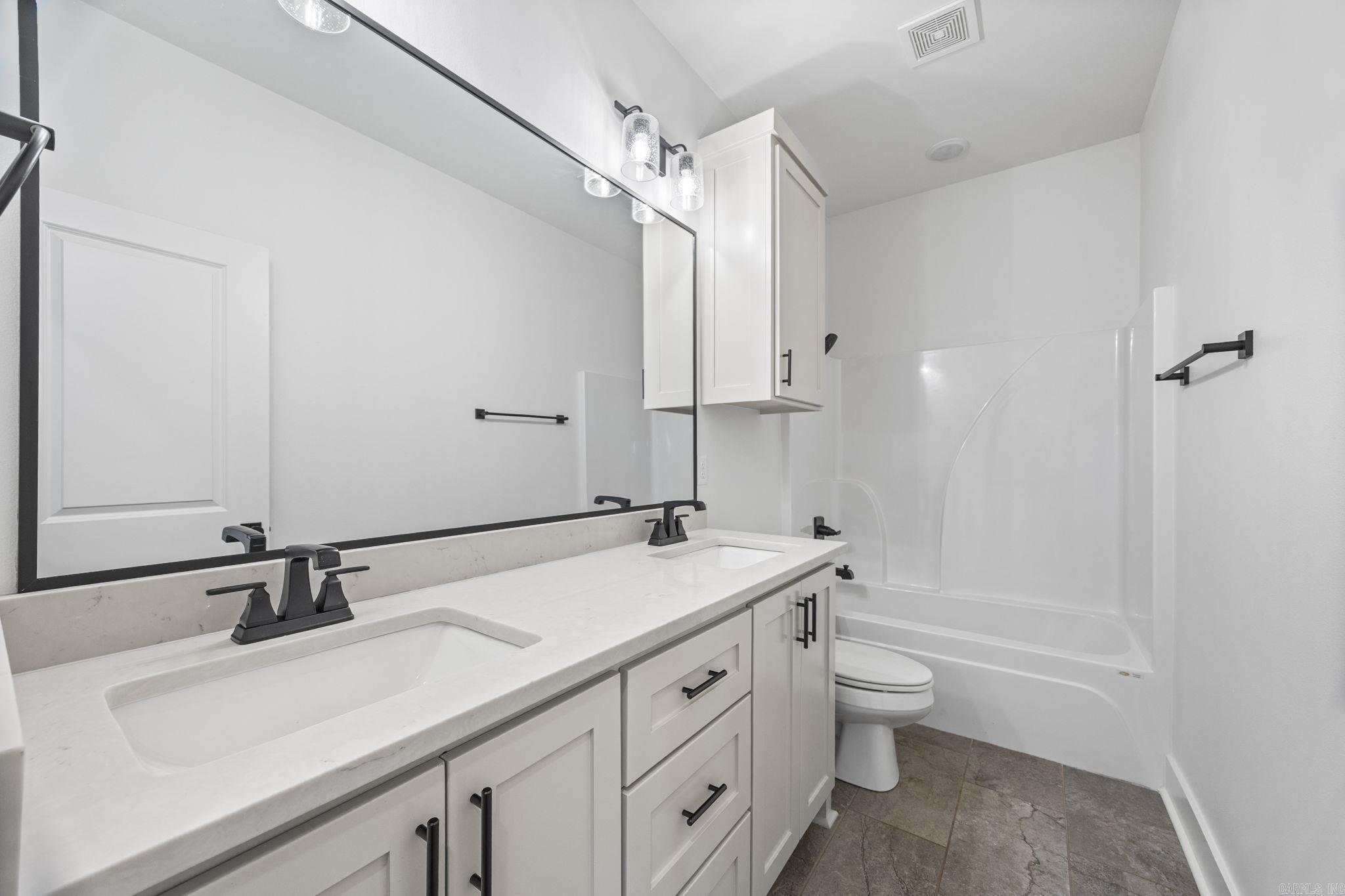 2065 Kaysen Ln Property Photo 22