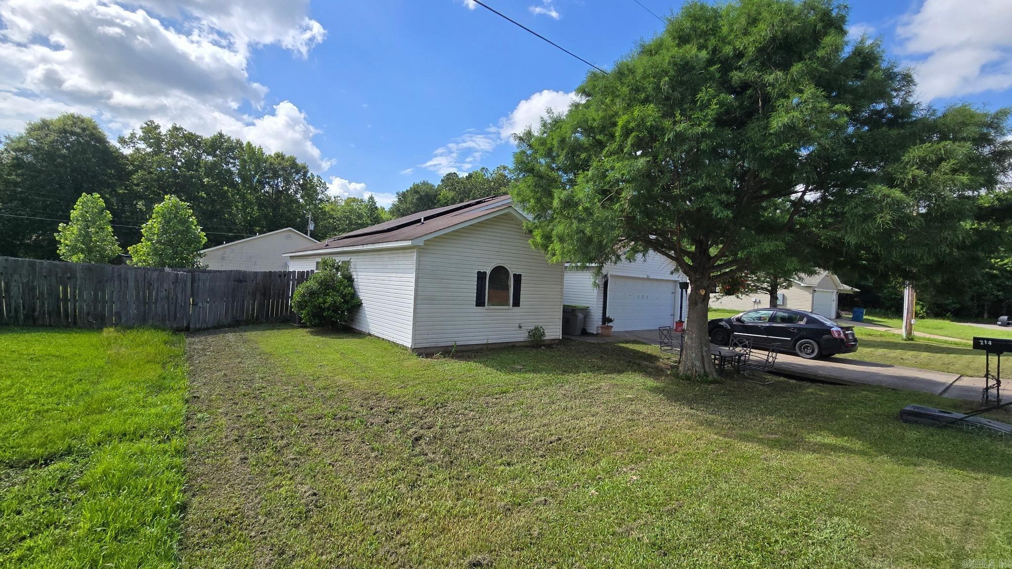 214 Spring Branch Drive Property Photo 3