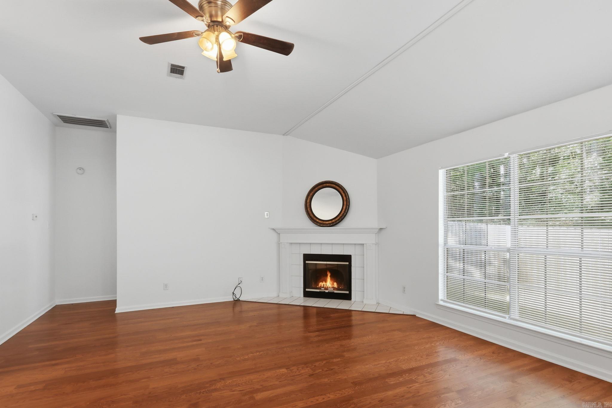 2570 Peabody Drive Property Photo 6
