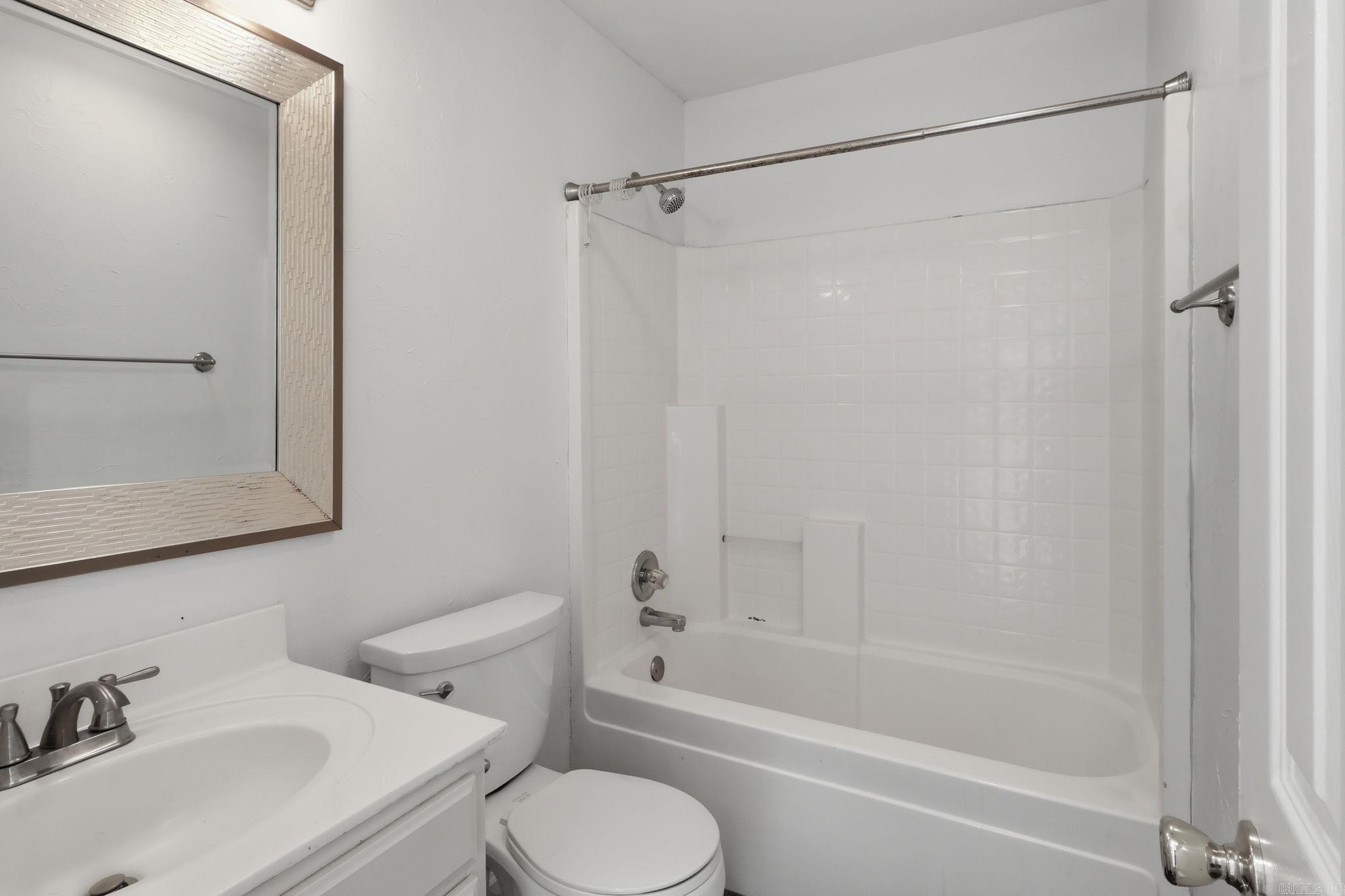2570 Peabody Drive Property Photo 12