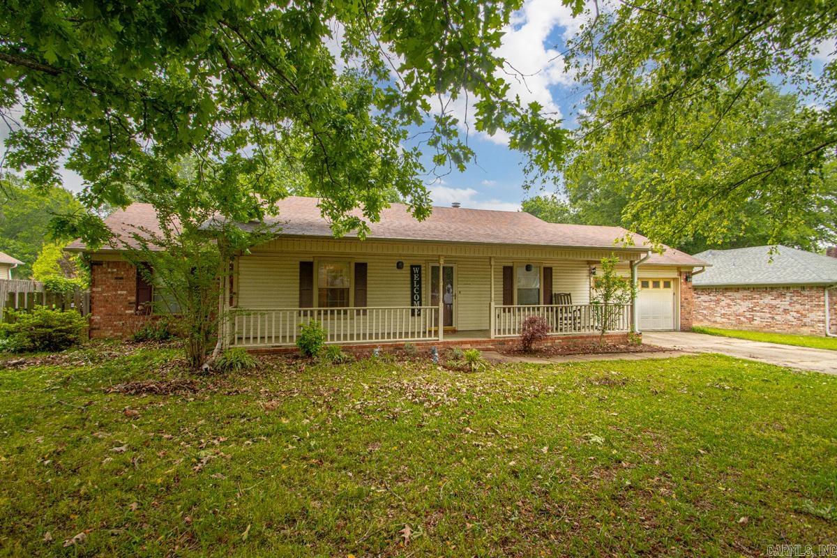 40 Mary Ann Circle Property Photo 6