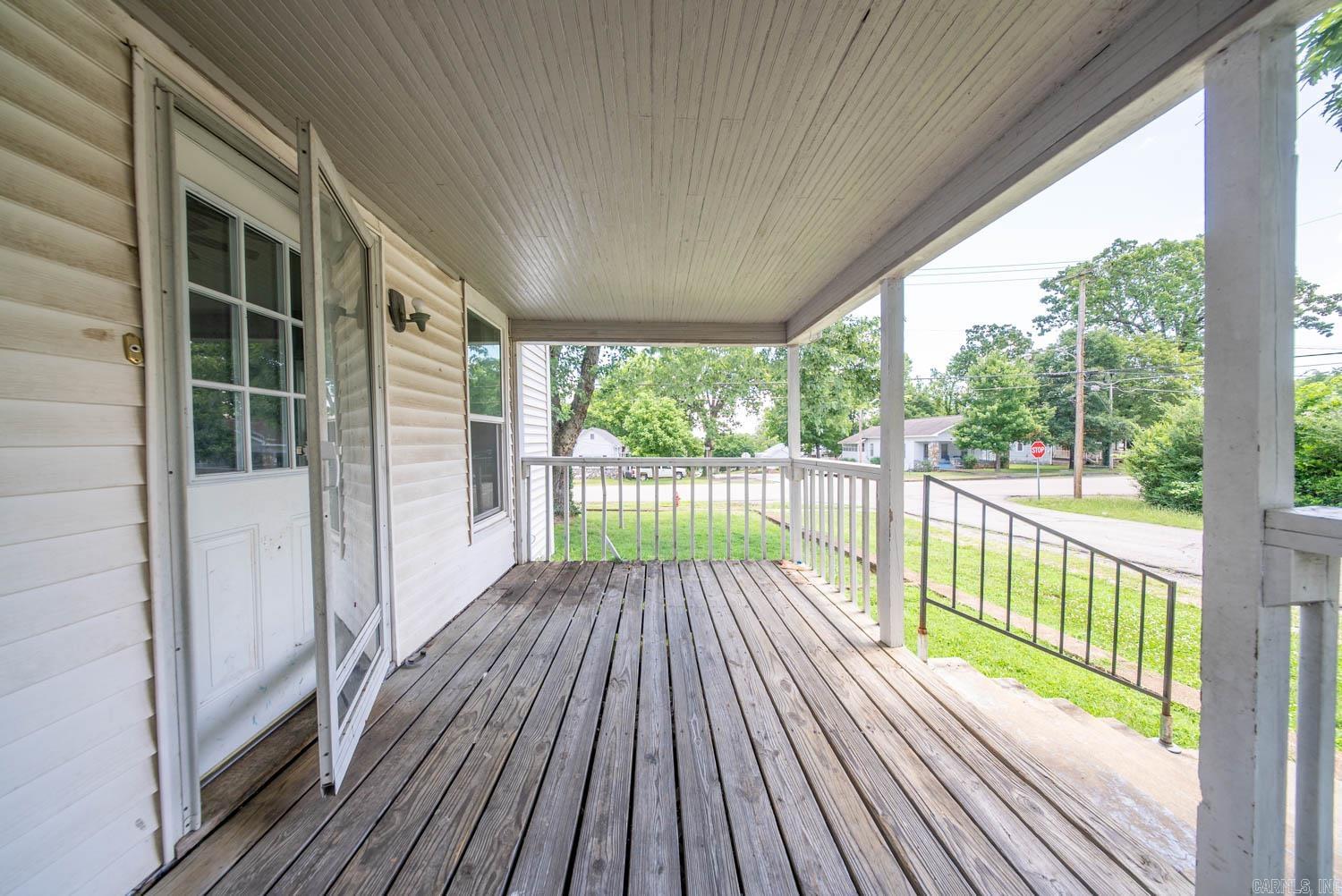 222 S 6th Street Property Photo 33