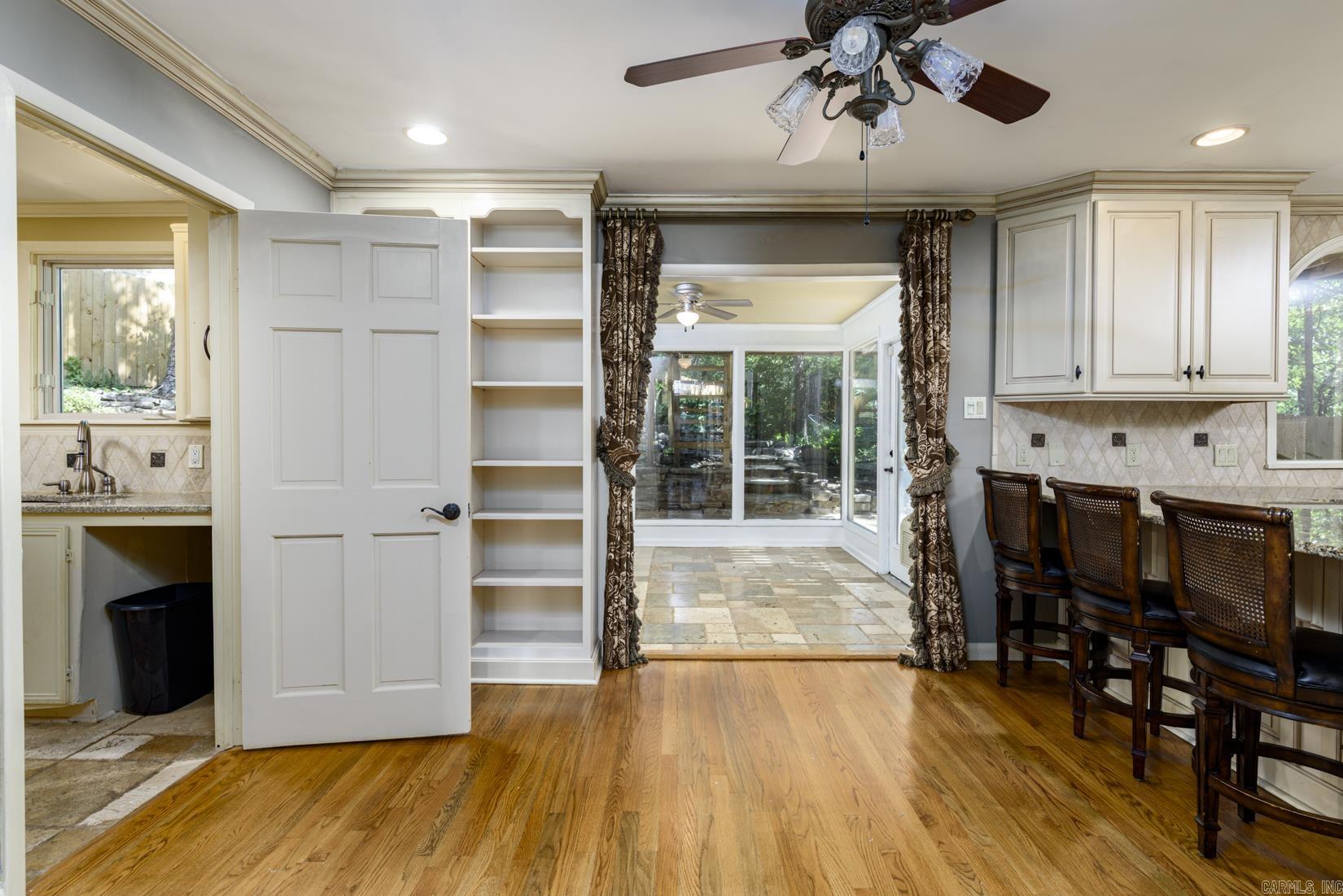 130 Pebble Beach Drive Property Photo 5