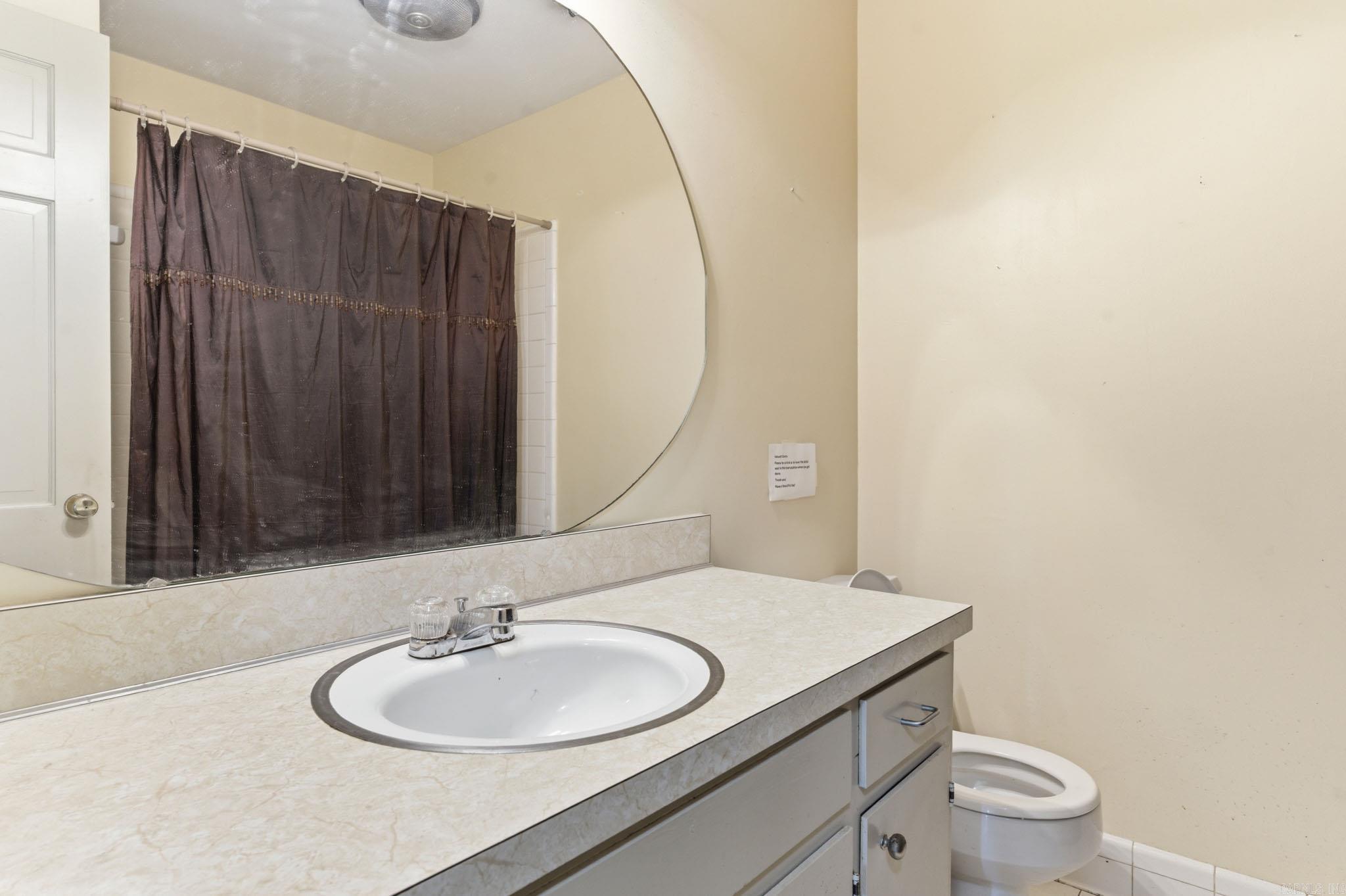 16723 Cantrell Road Property Photo 18