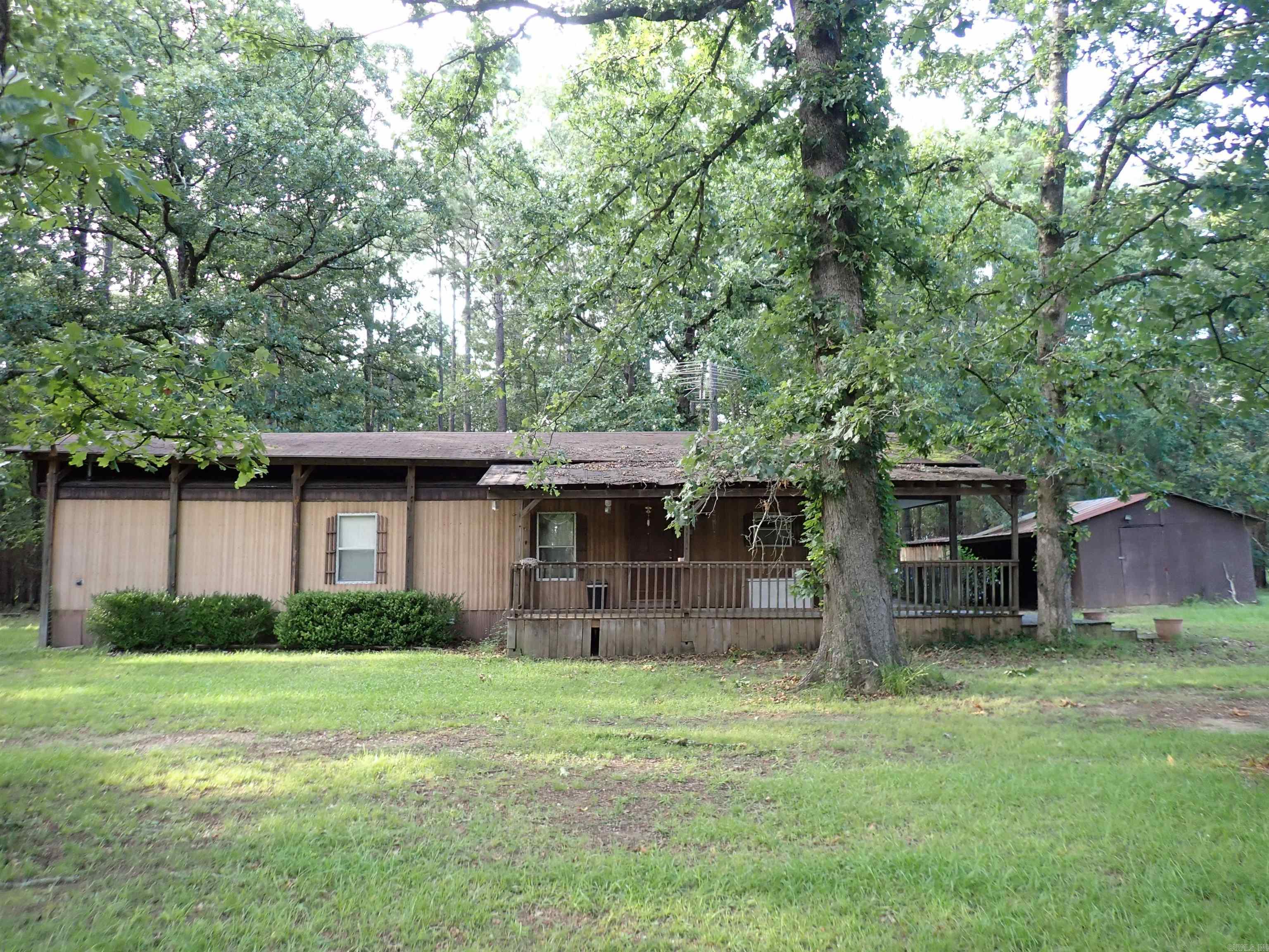 70 Whippoorwill Lane Property Photo 1