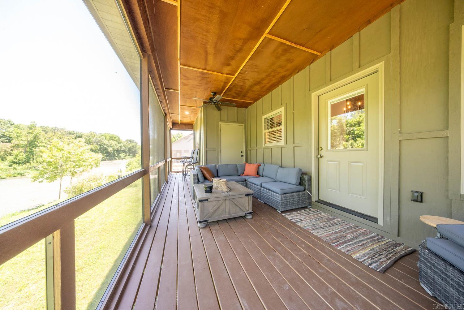 347 Big Trout Trail Property Photo 38
