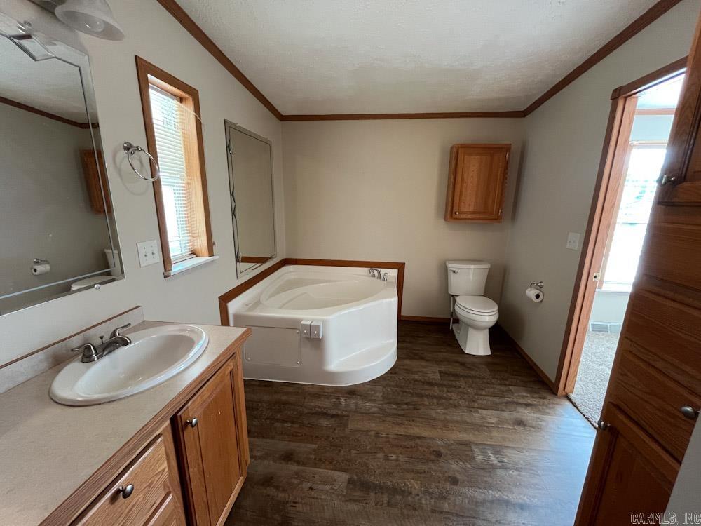 30 Harold Place Property Photo 22
