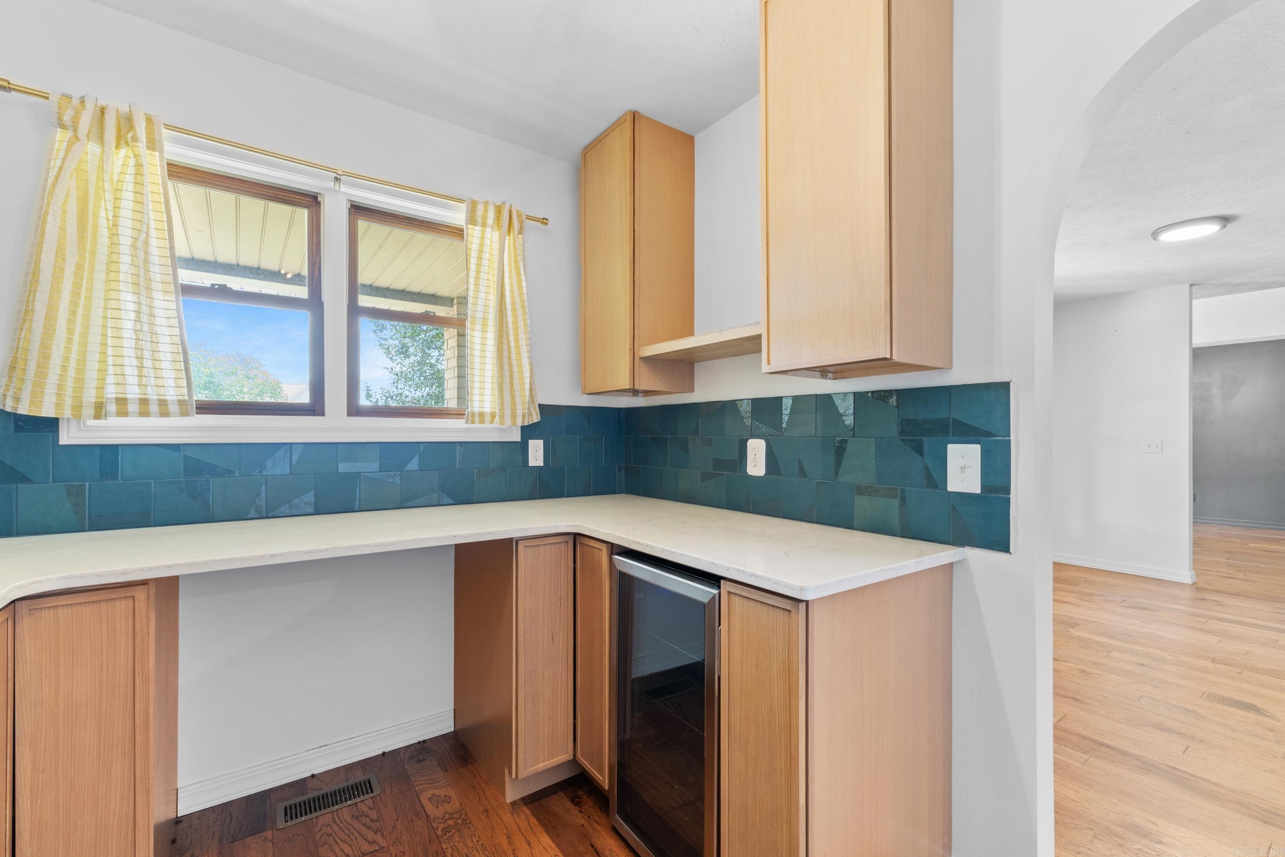 1601 Inverness Property Photo 8