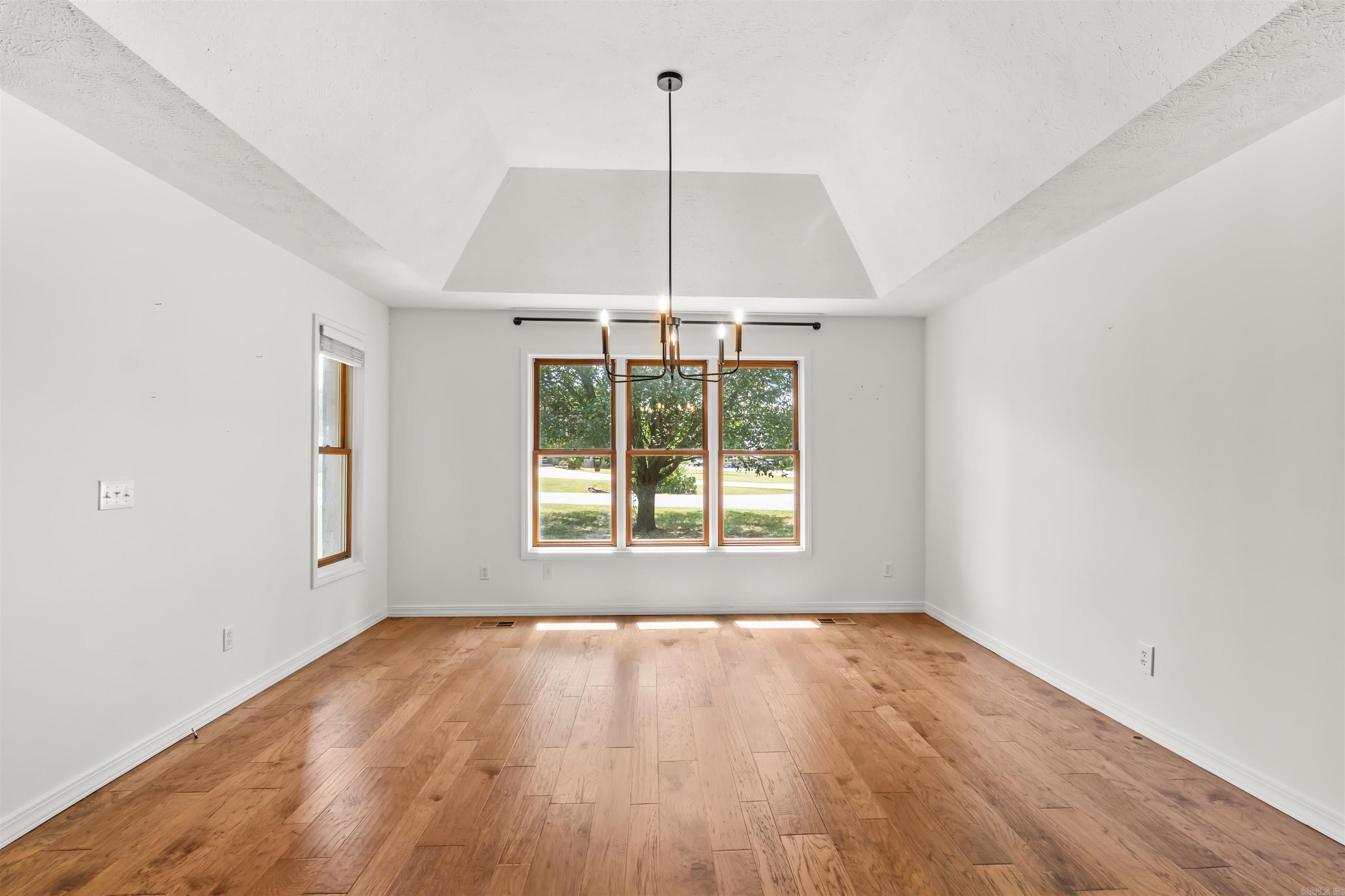 1601 Inverness Property Photo 12