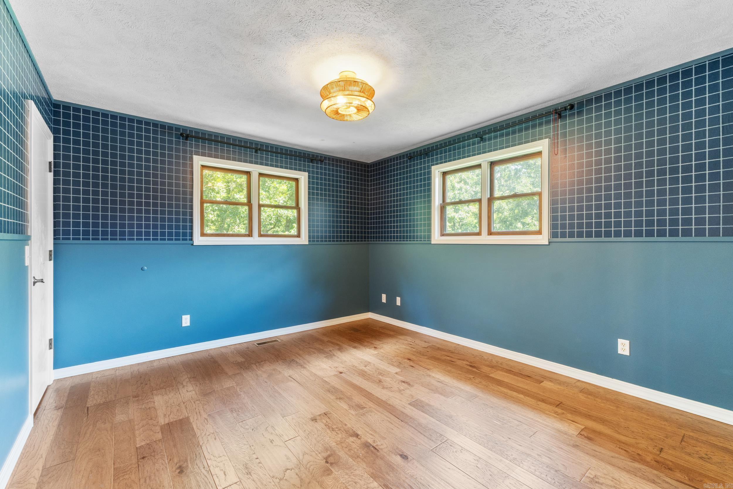 1601 Inverness Property Photo 22