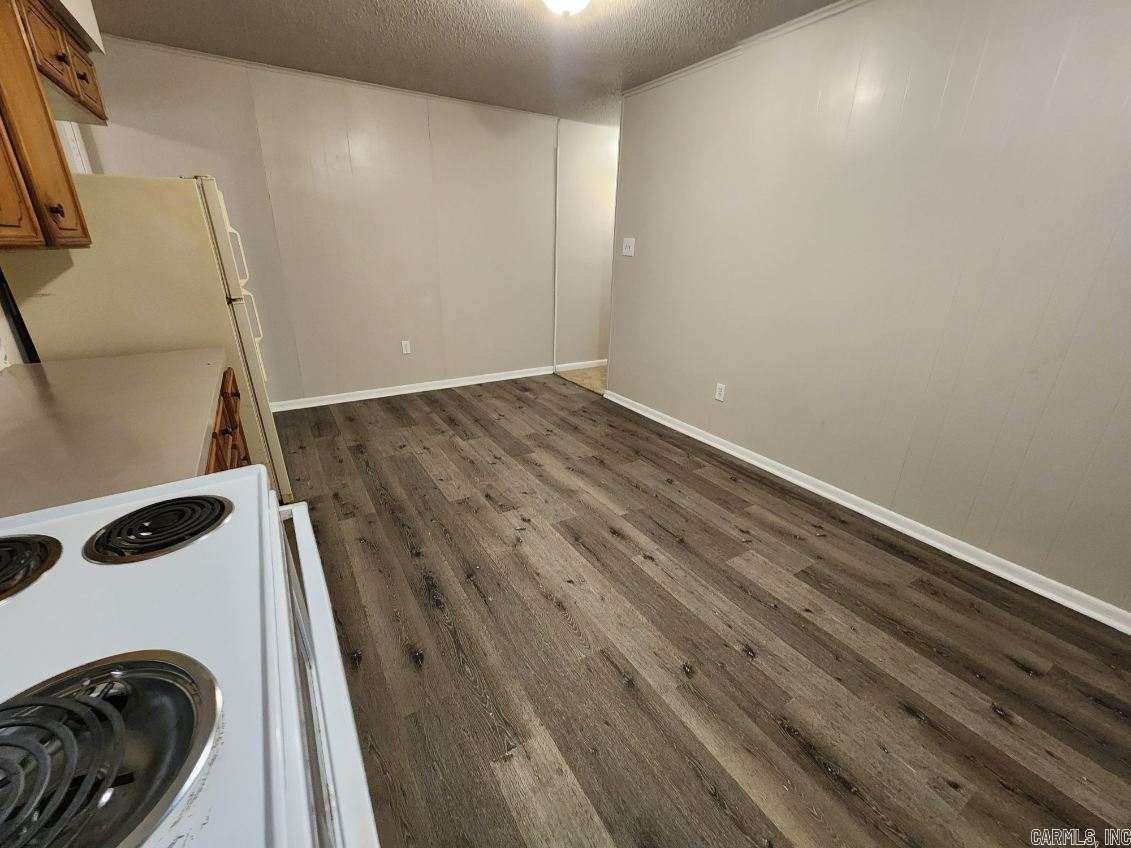 9012 Tanya Dr Property Photo 2