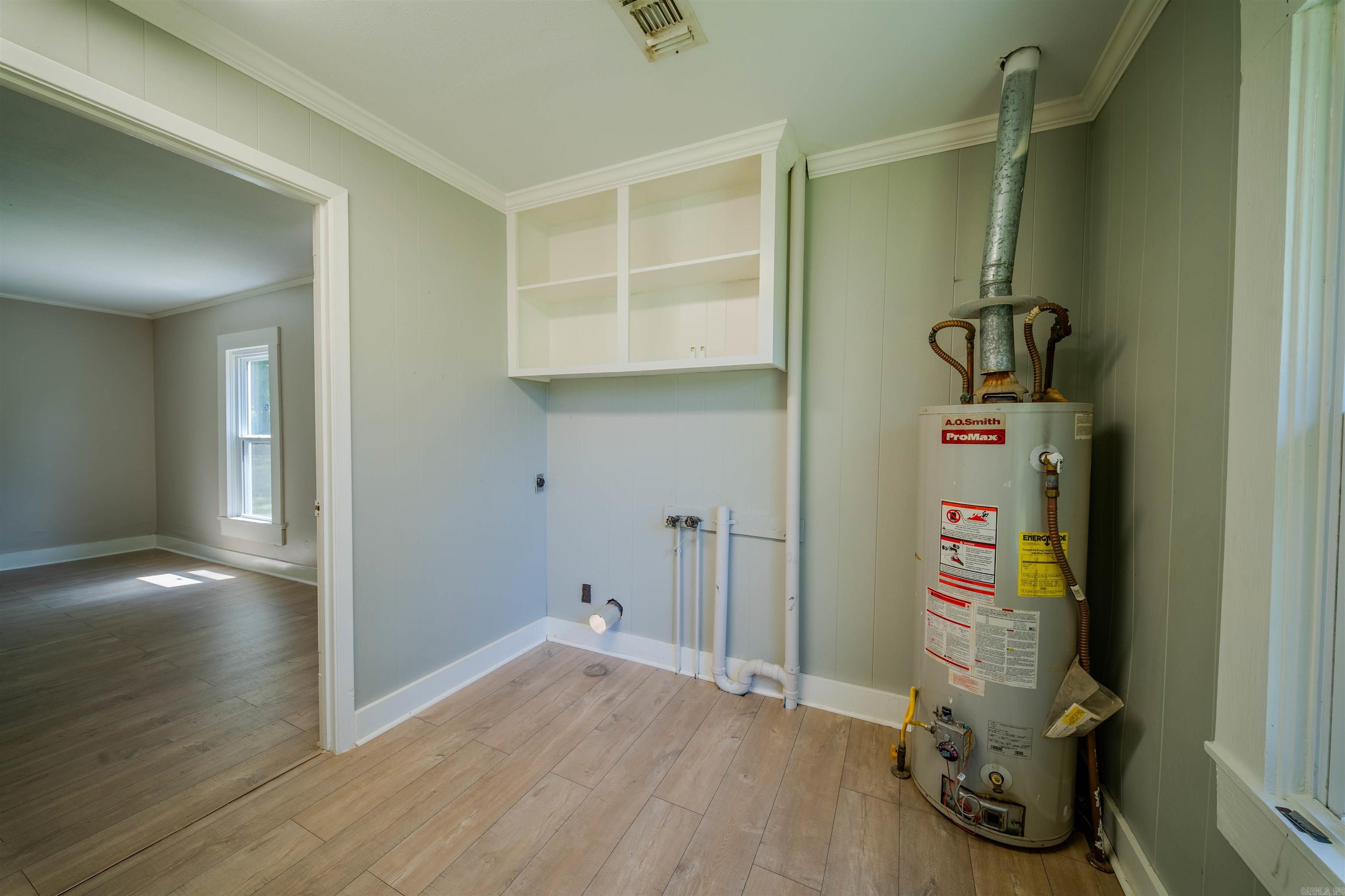 111 N Wyatt Dr Property Photo 19