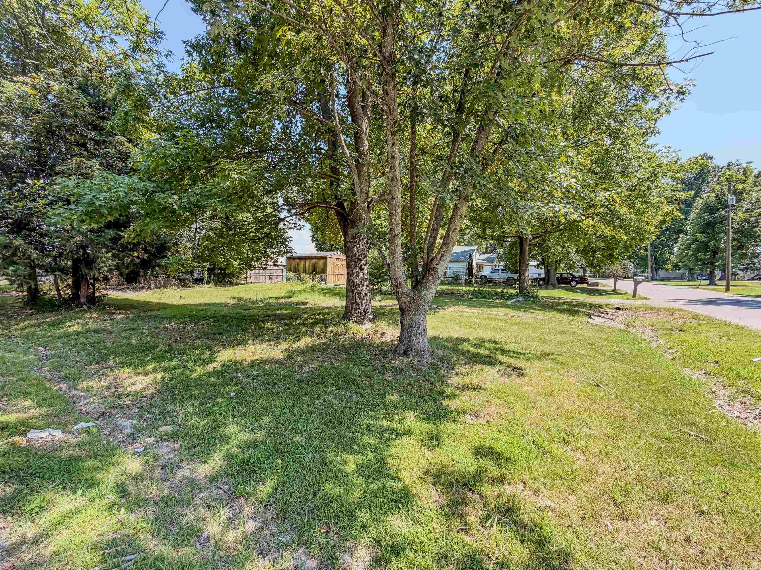 701 S 7th Avenue Property Photo 1