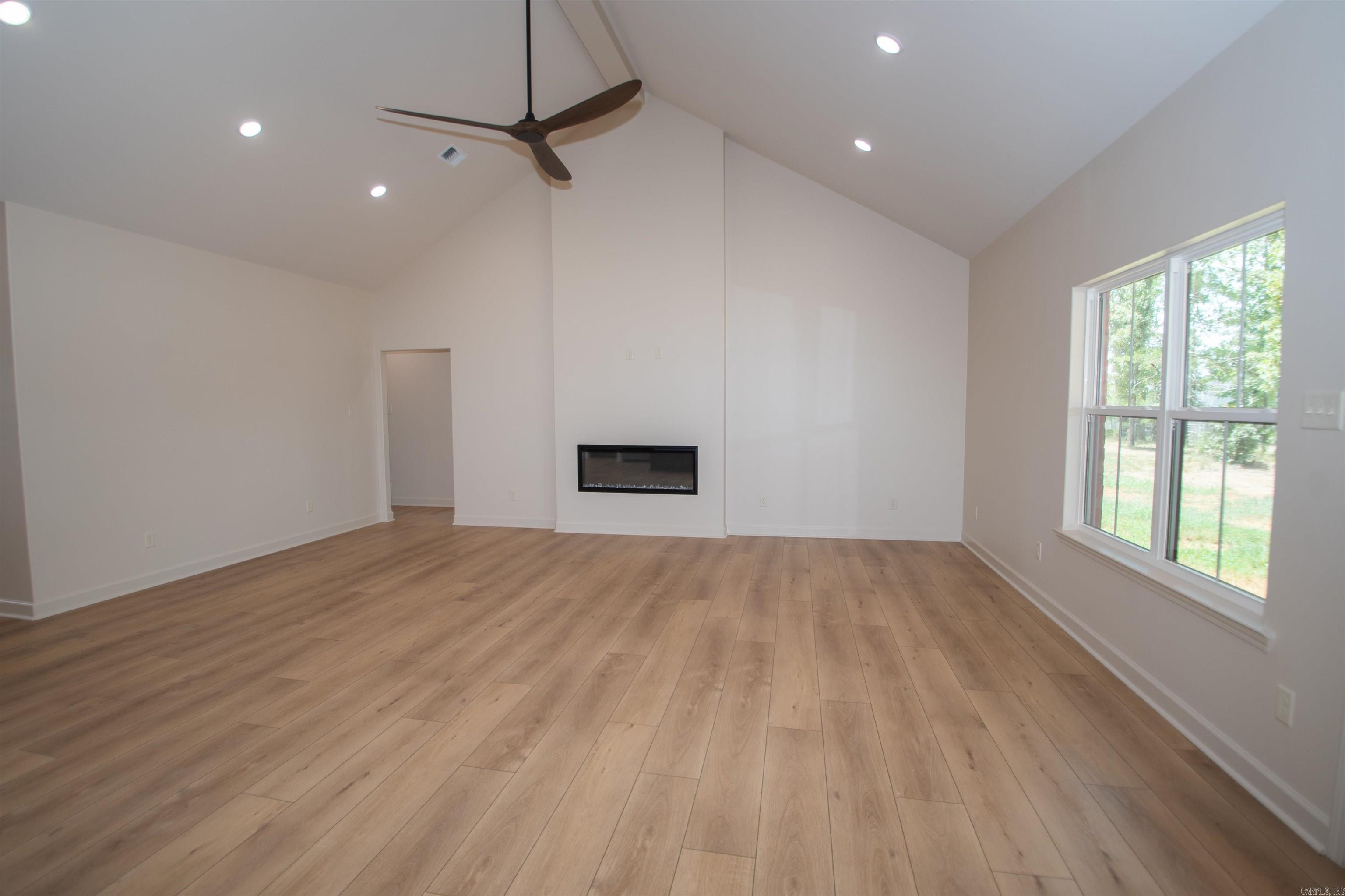 175 Hayden Drive Property Photo 5