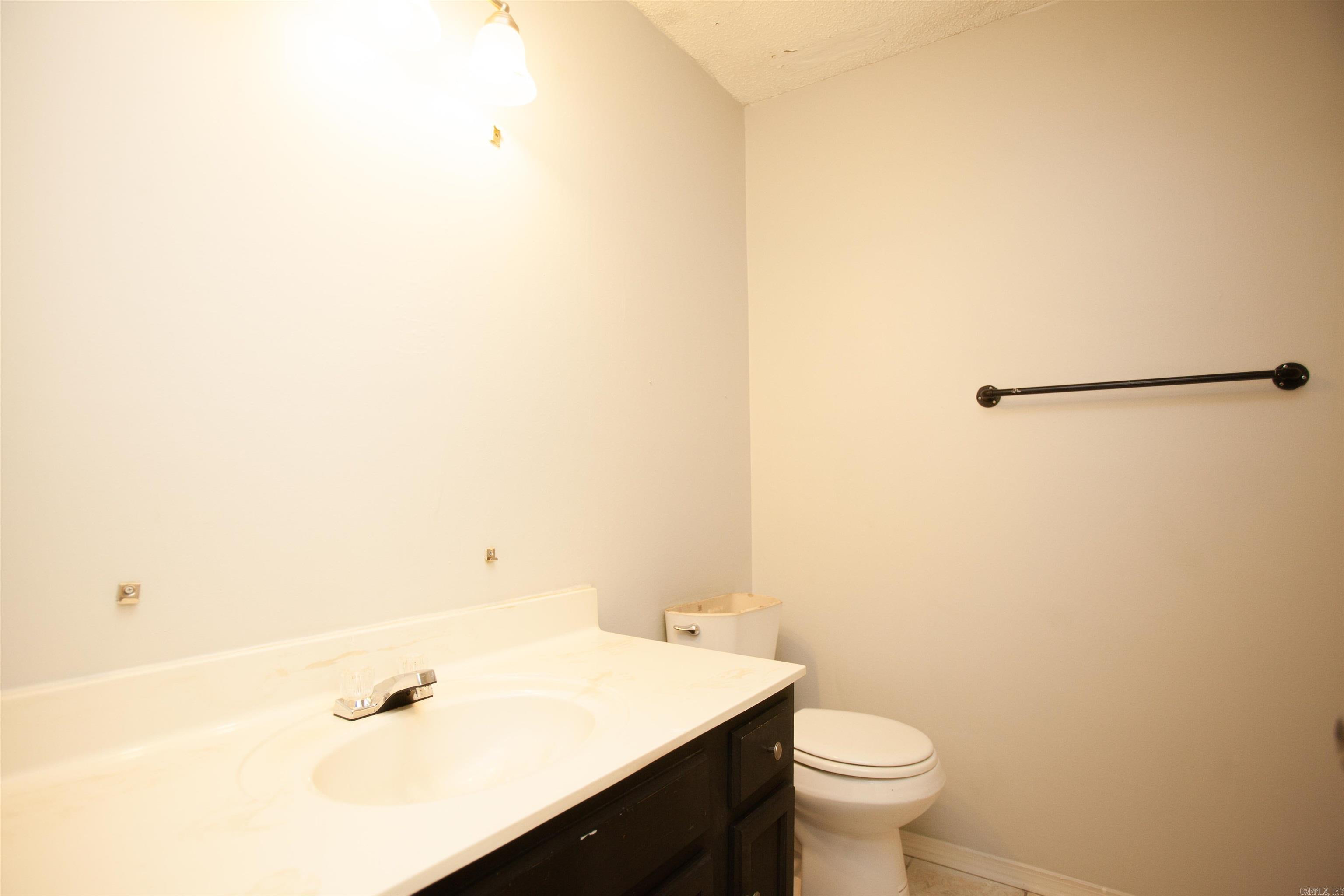 61 Pin Oak Loop Property Photo 8