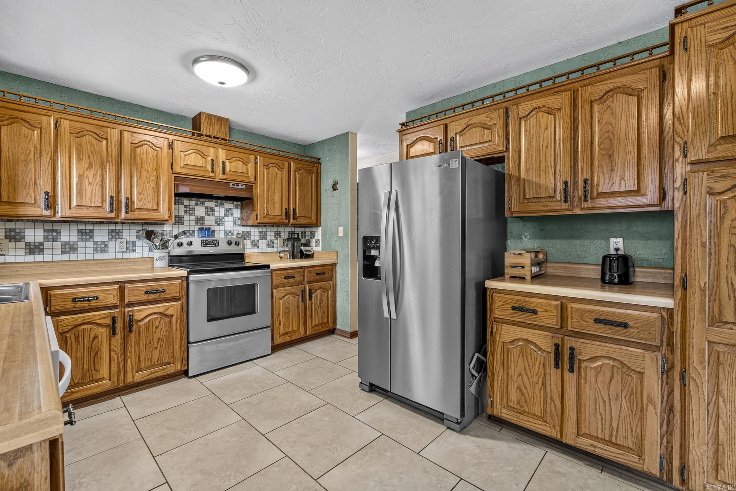 49 Floyd Road Property Photo 10