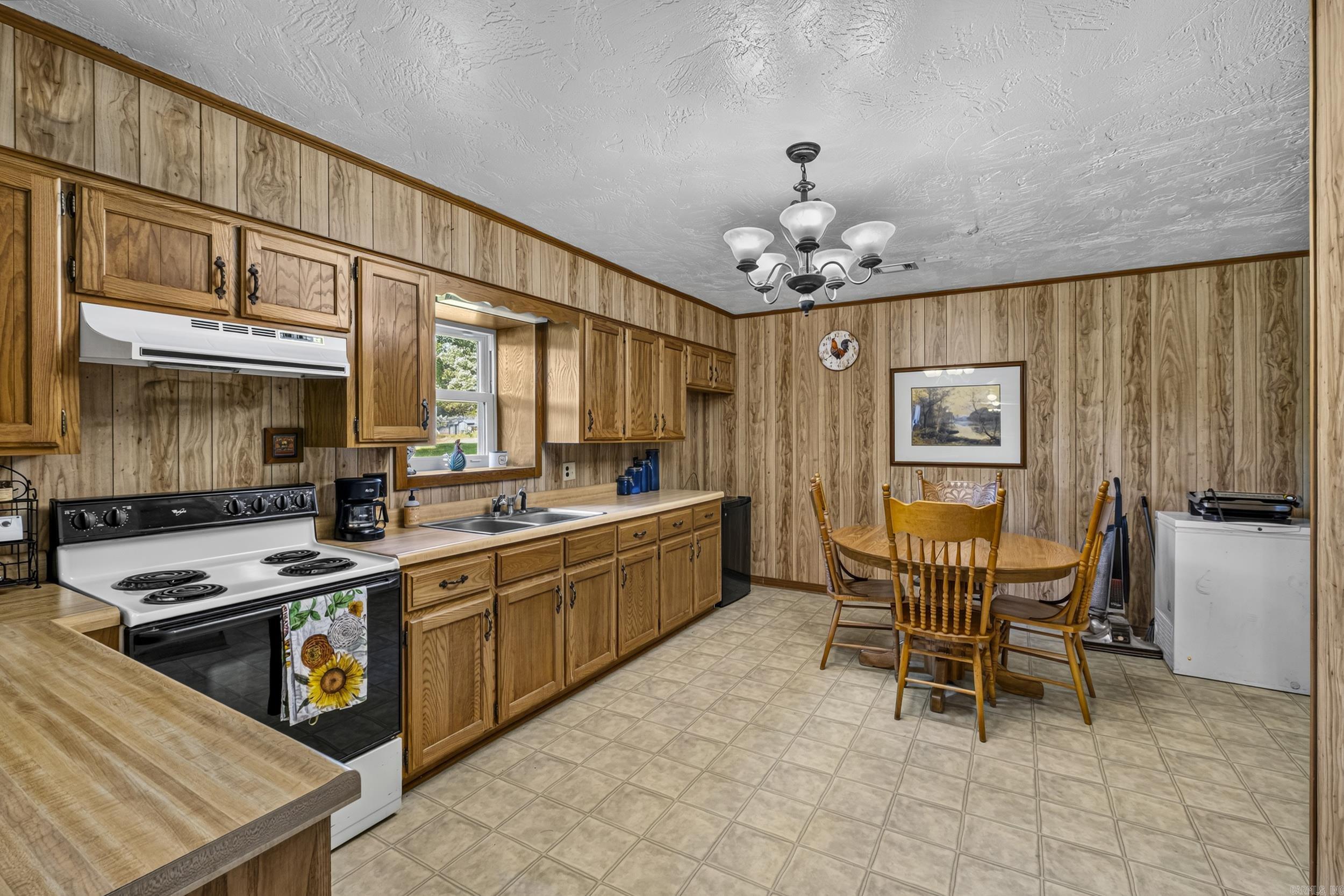 49 Floyd Road Property Photo 23