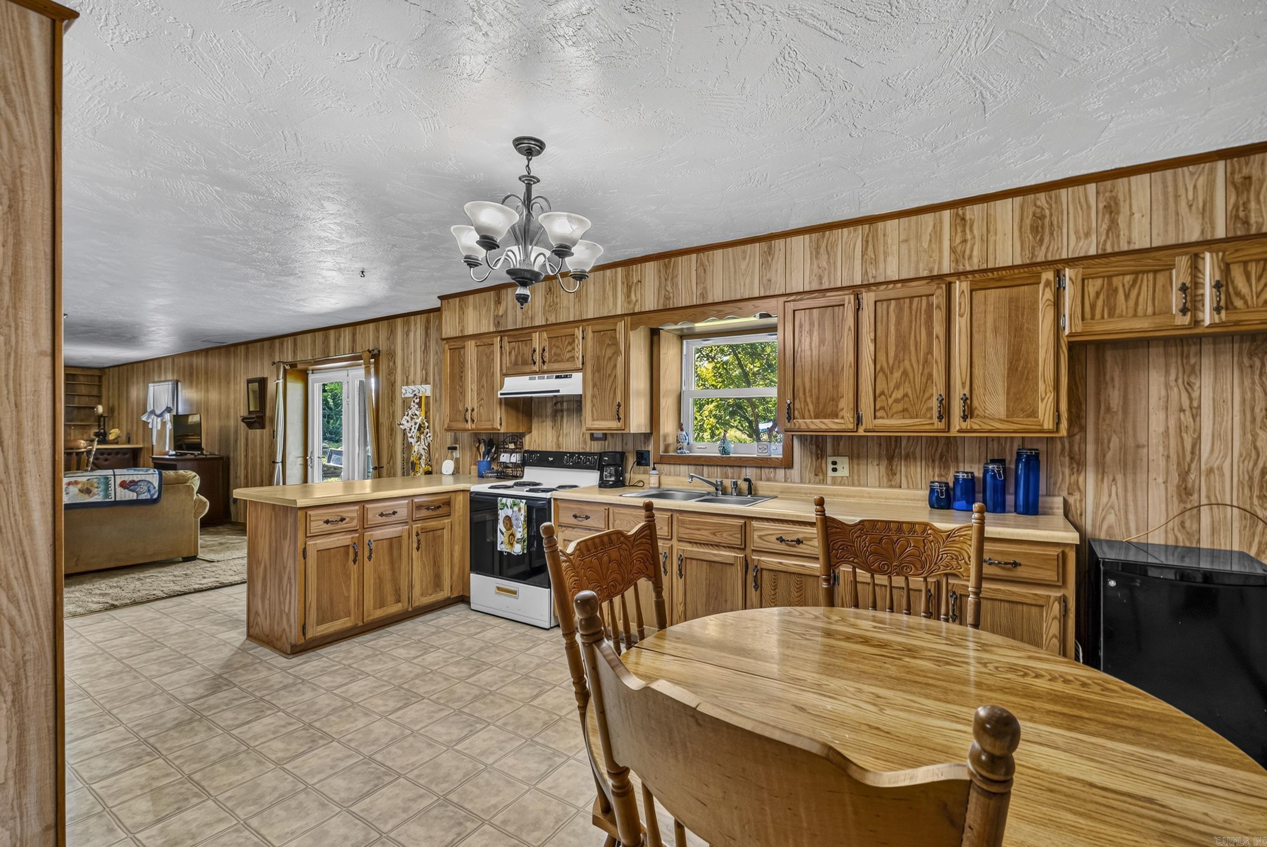 49 Floyd Road Property Photo 24