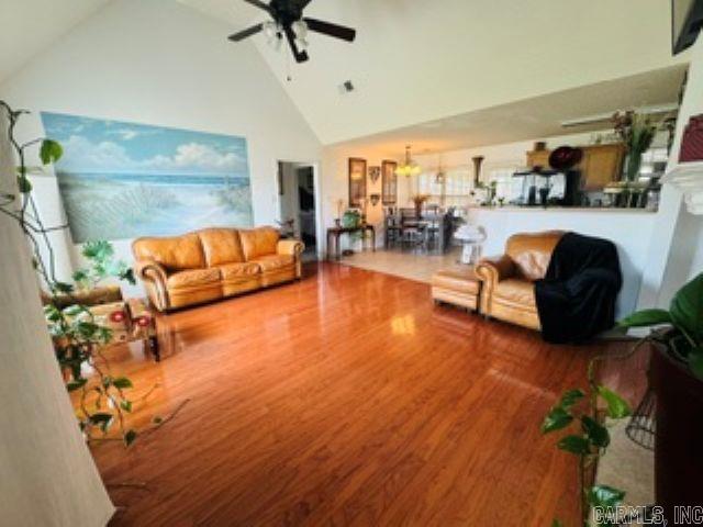 827 Blvd St Germaine Property Photo 8