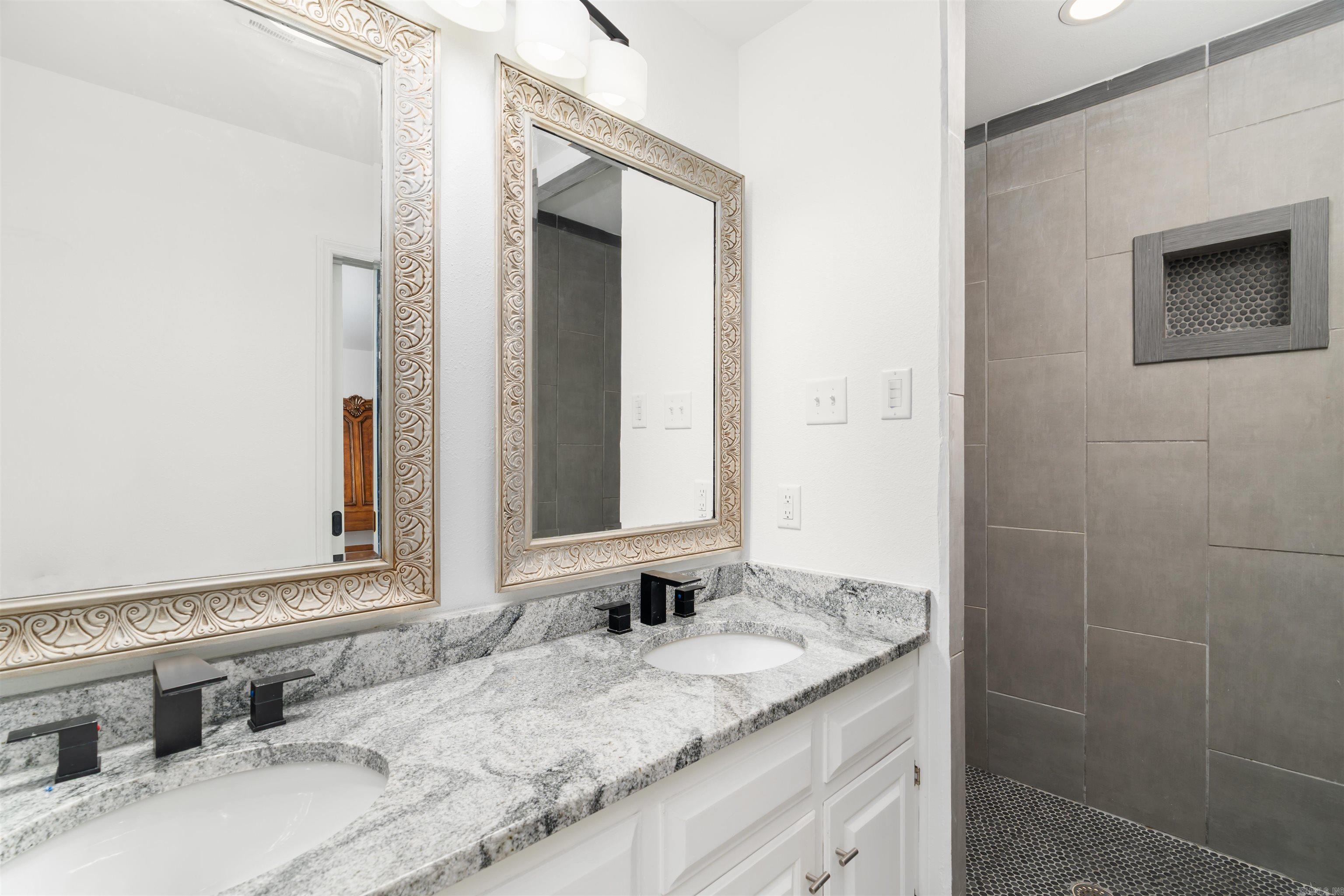 76 Malaga Way Property Photo 24