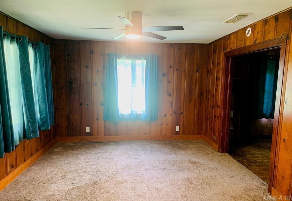 301 Grandview Property Photo 3