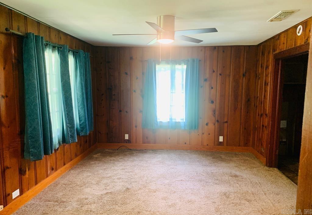 301 Grandview Property Photo 4
