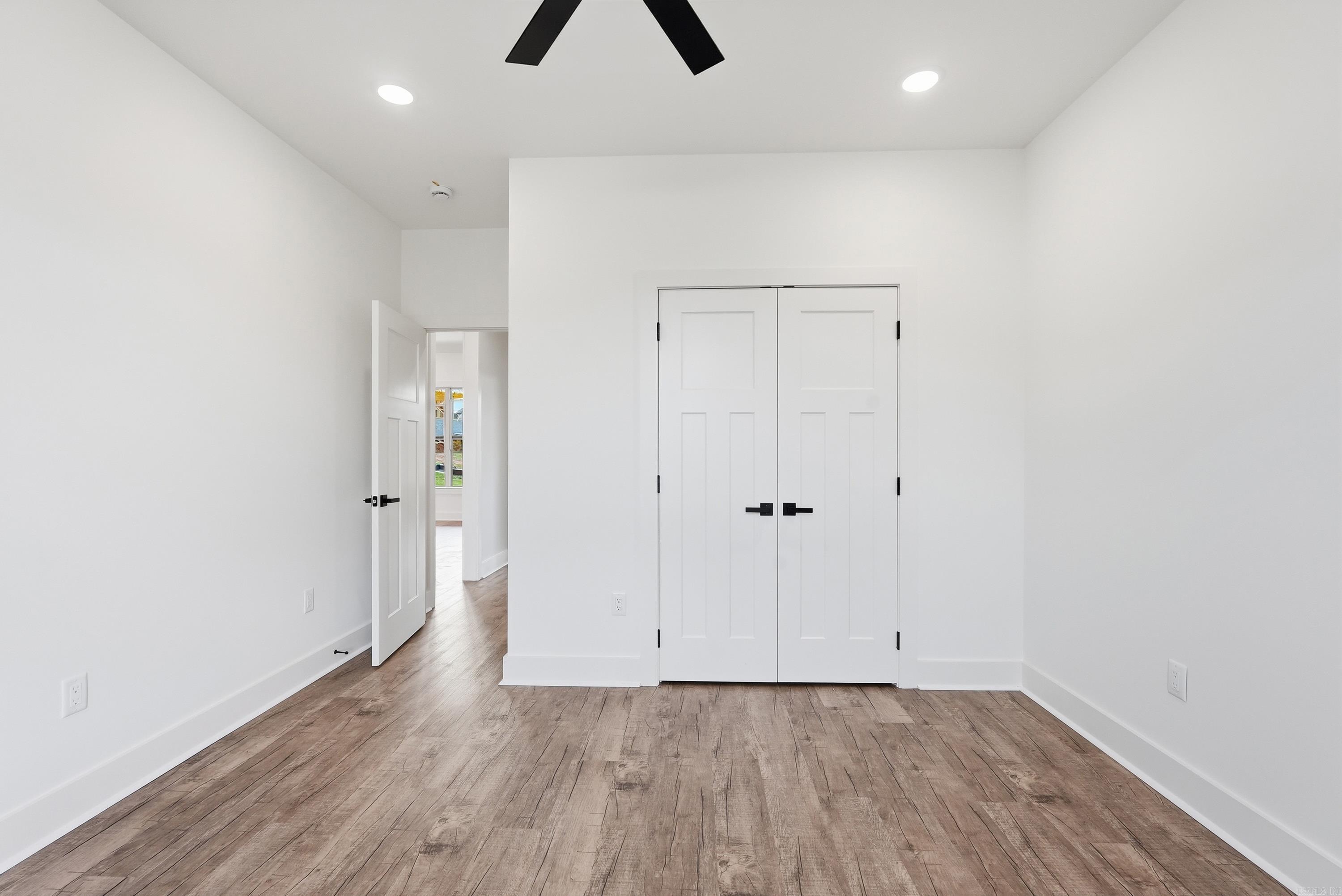 509 Valley Oak Drive Property Photo 17