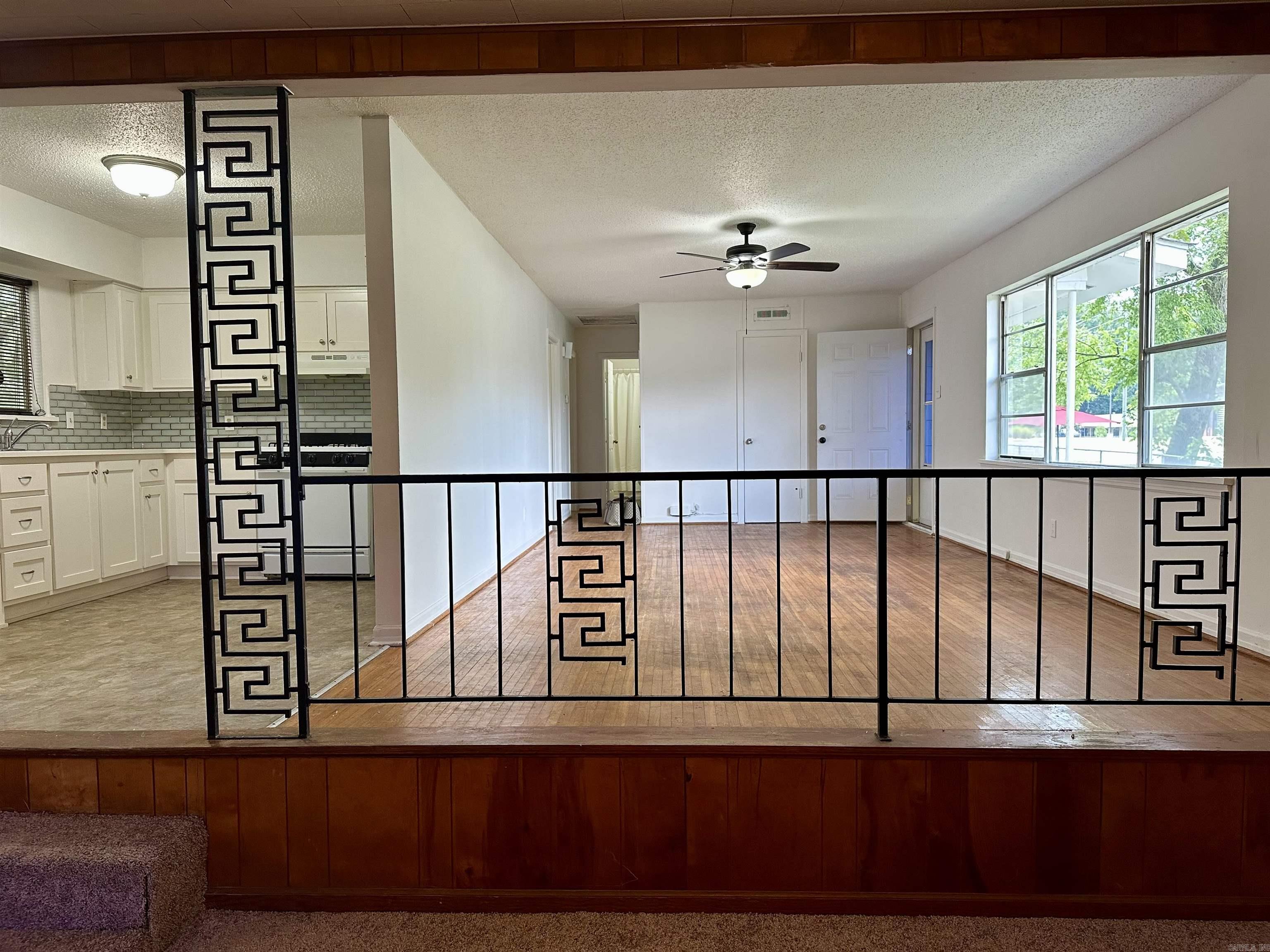 1521 Graham Road Property Photo 9