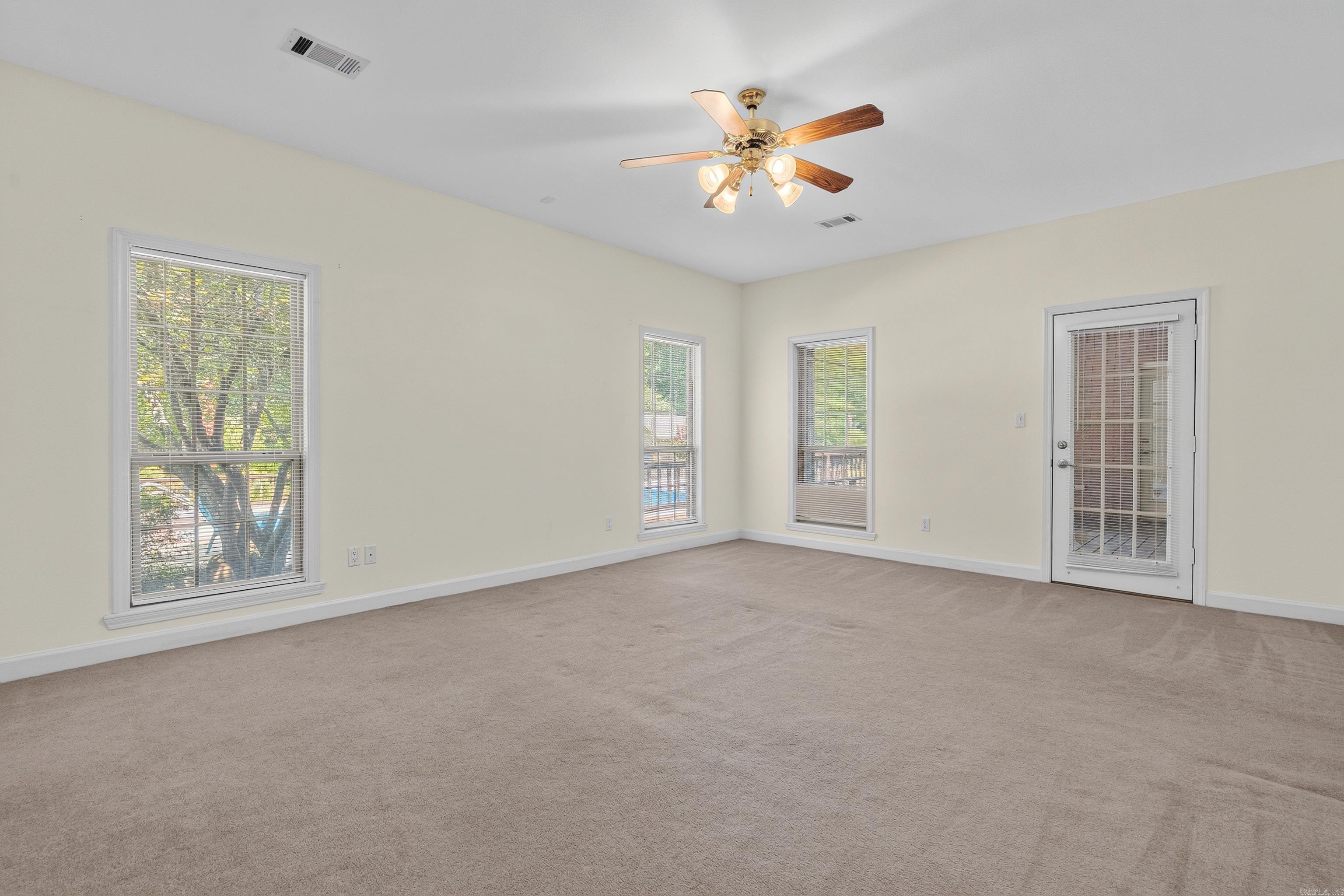 126 Bay Ridge Loop Property Photo 22