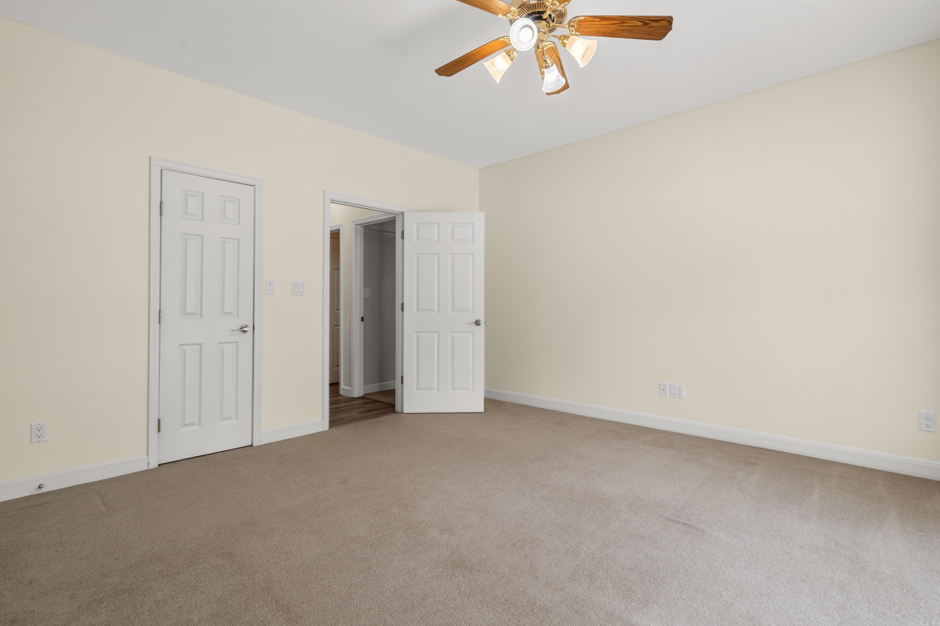 126 Bay Ridge Loop Property Photo 27
