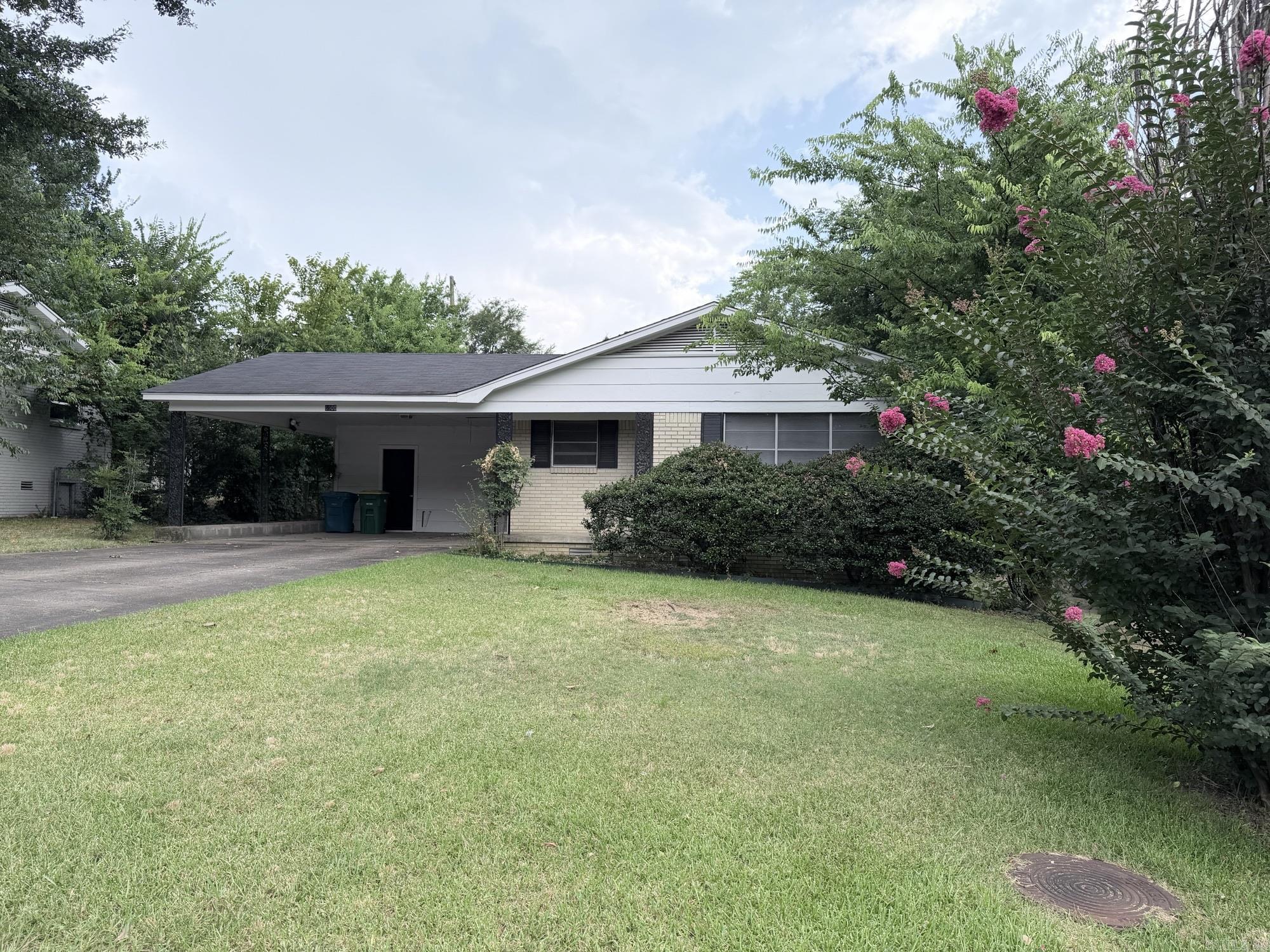 6900 Bluebird Drive Property Photo 30