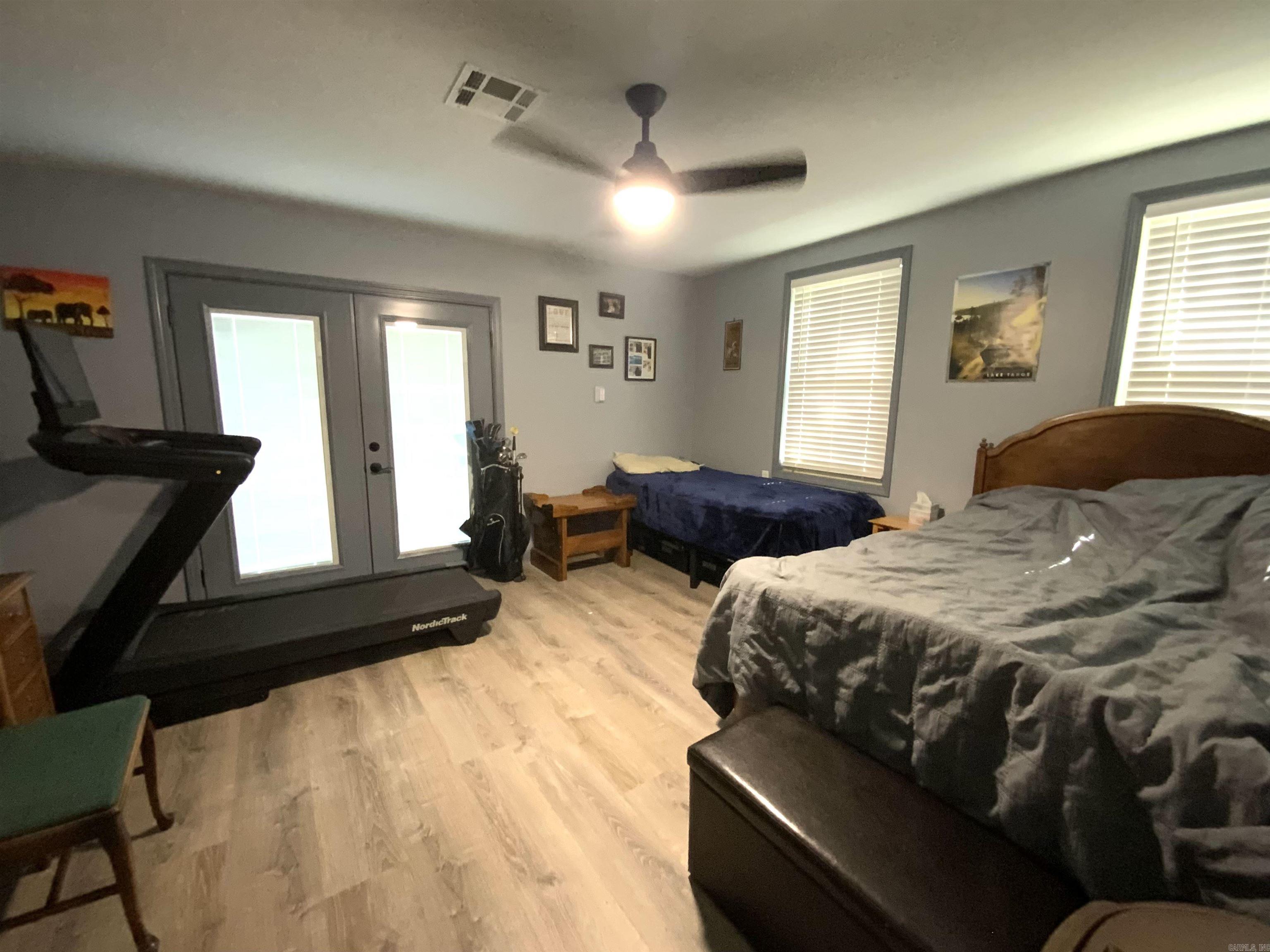 184 Bradley 98 Property Photo 25