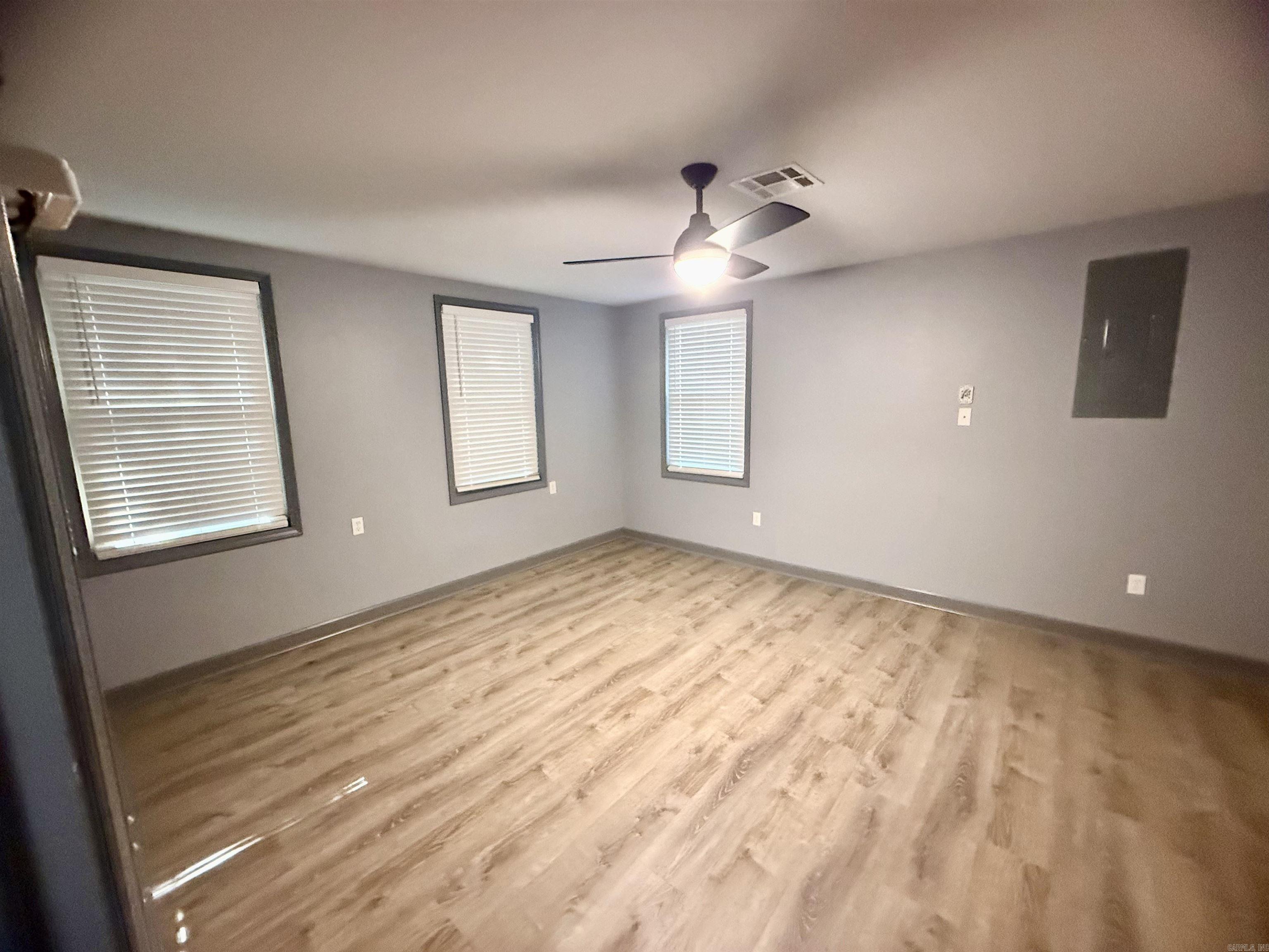 184 Bradley 98 Property Photo 26