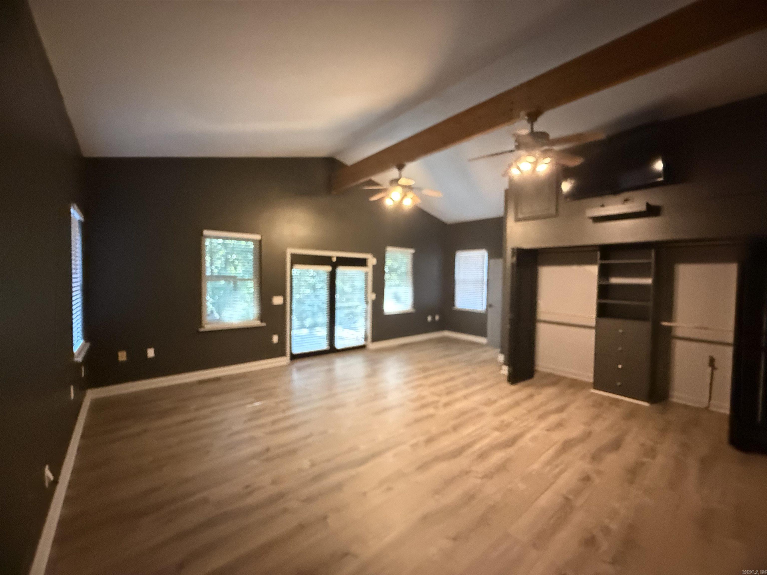 184 Bradley 98 Property Photo 32