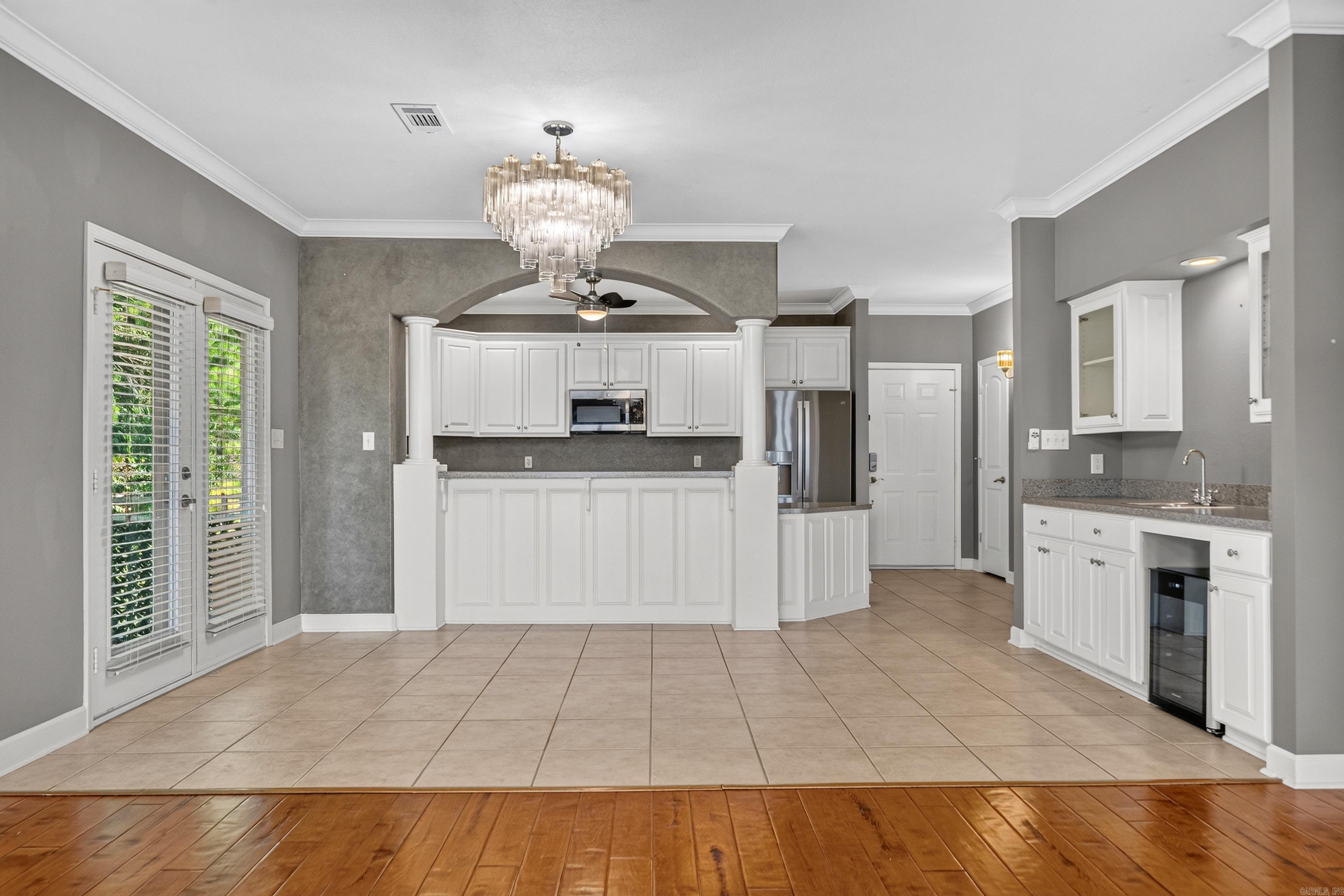 518 Amity I6 Property Photo 10