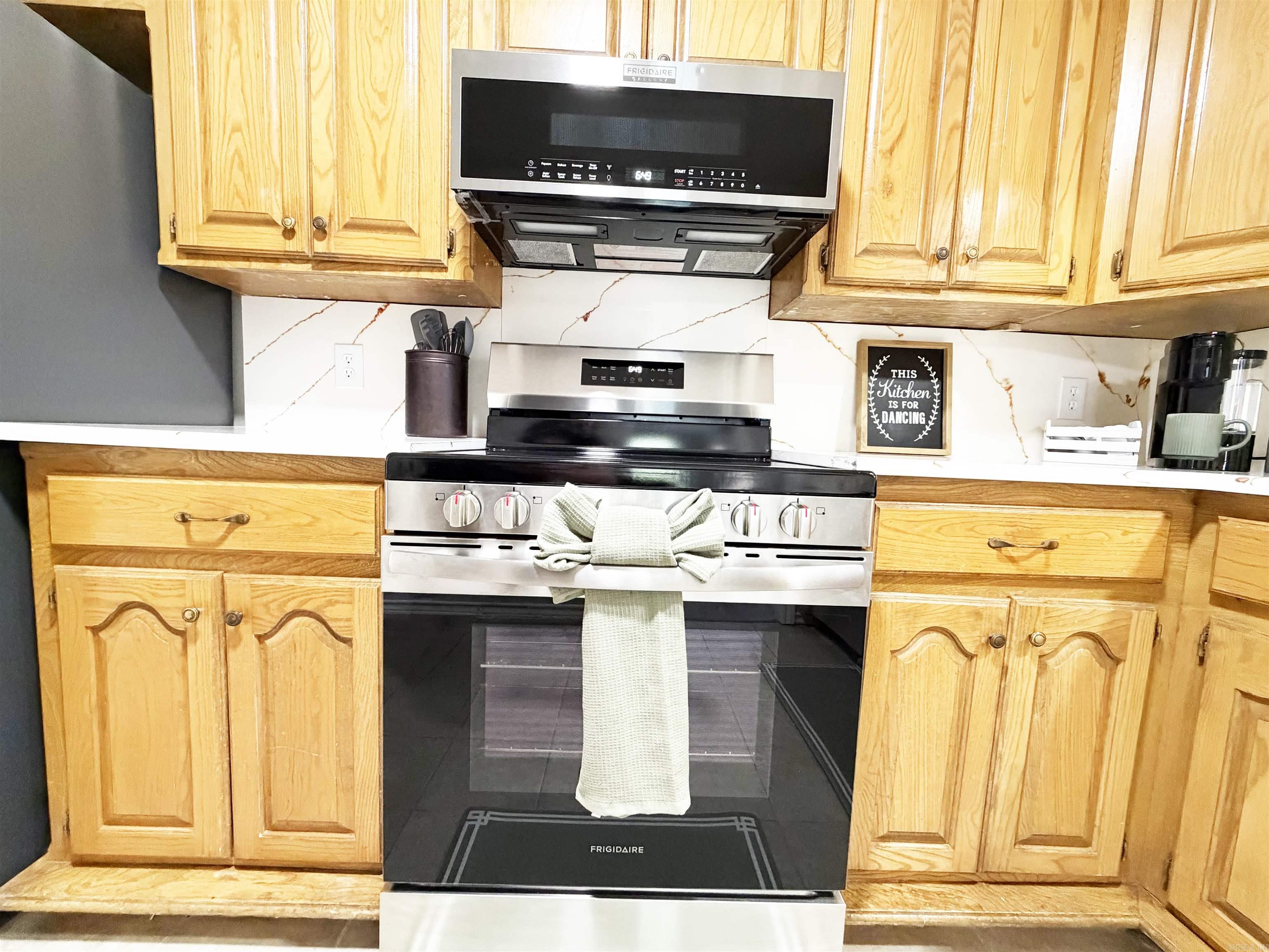 5805 Sidney North North Property Photo 14