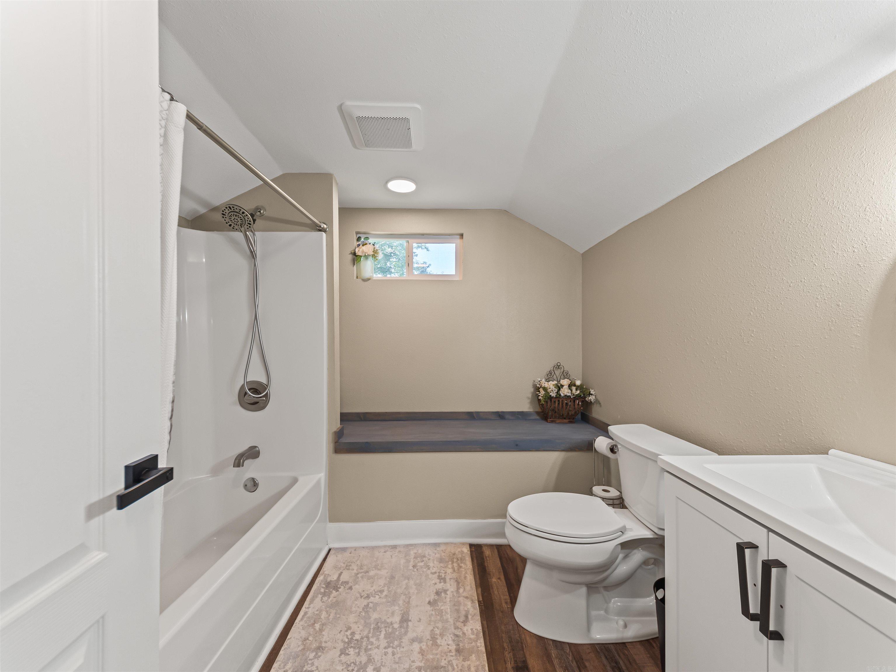 1556 Hamilton Dairy Property Photo 32