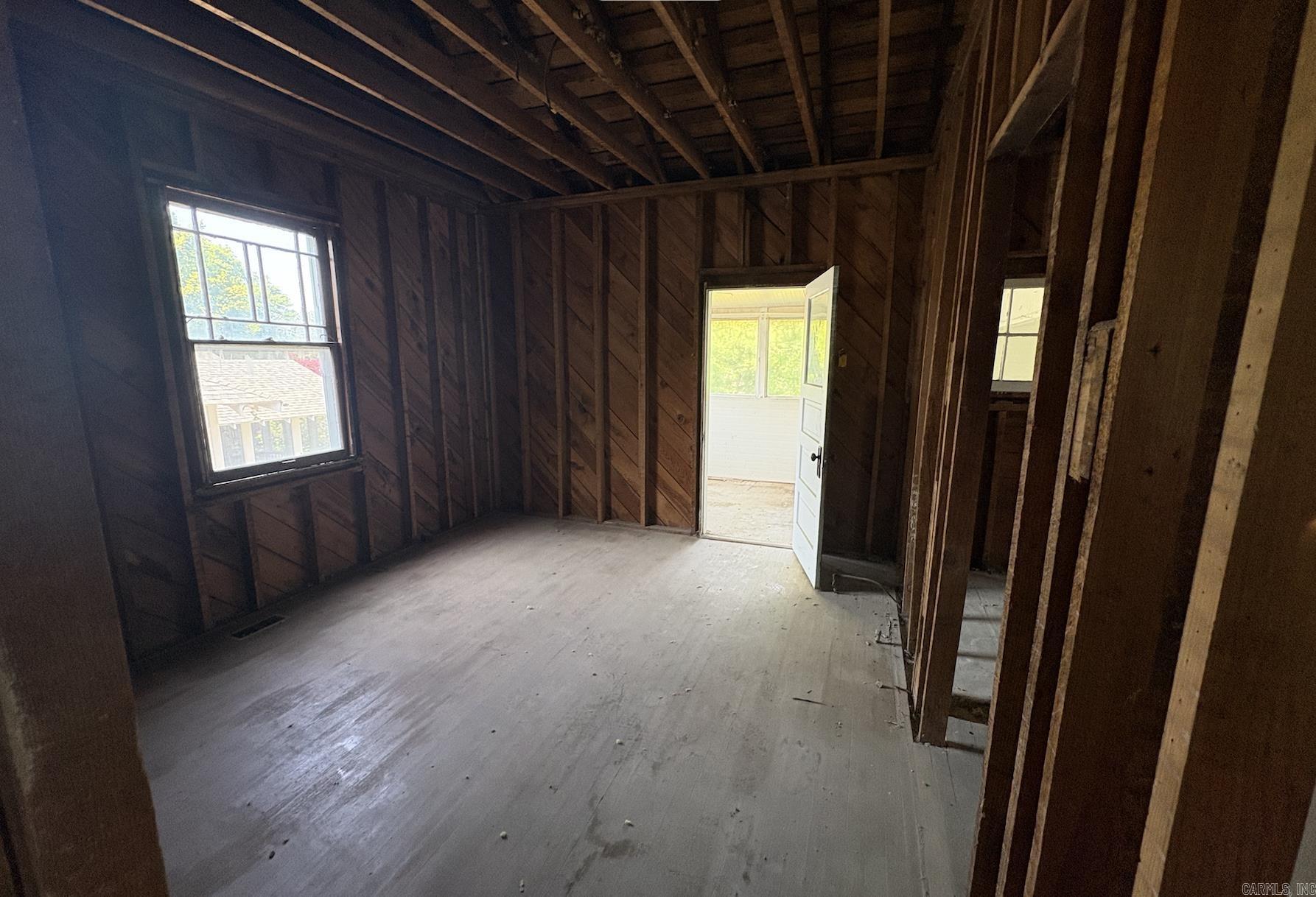 816 N Monroe Street Property Photo 5
