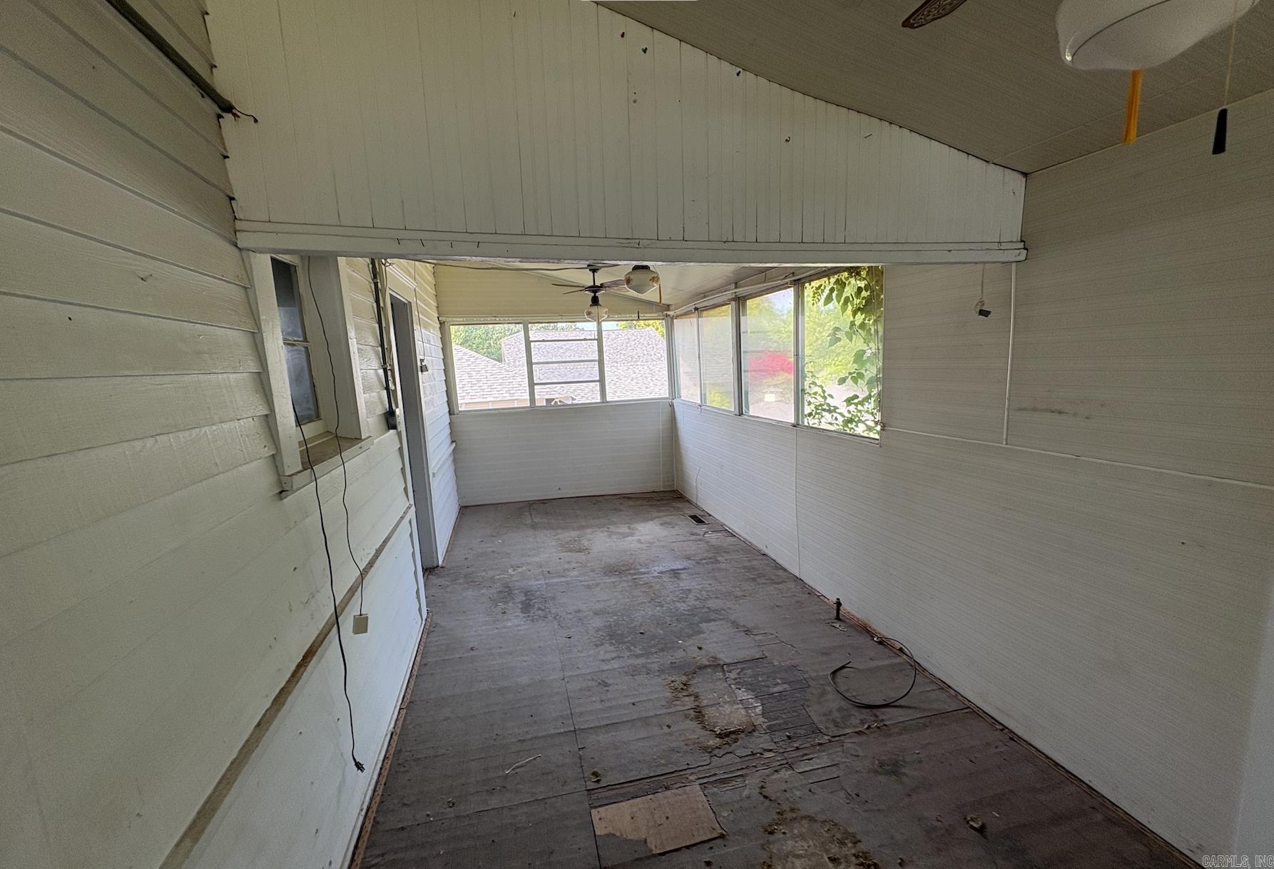 816 N Monroe Street Property Photo 11