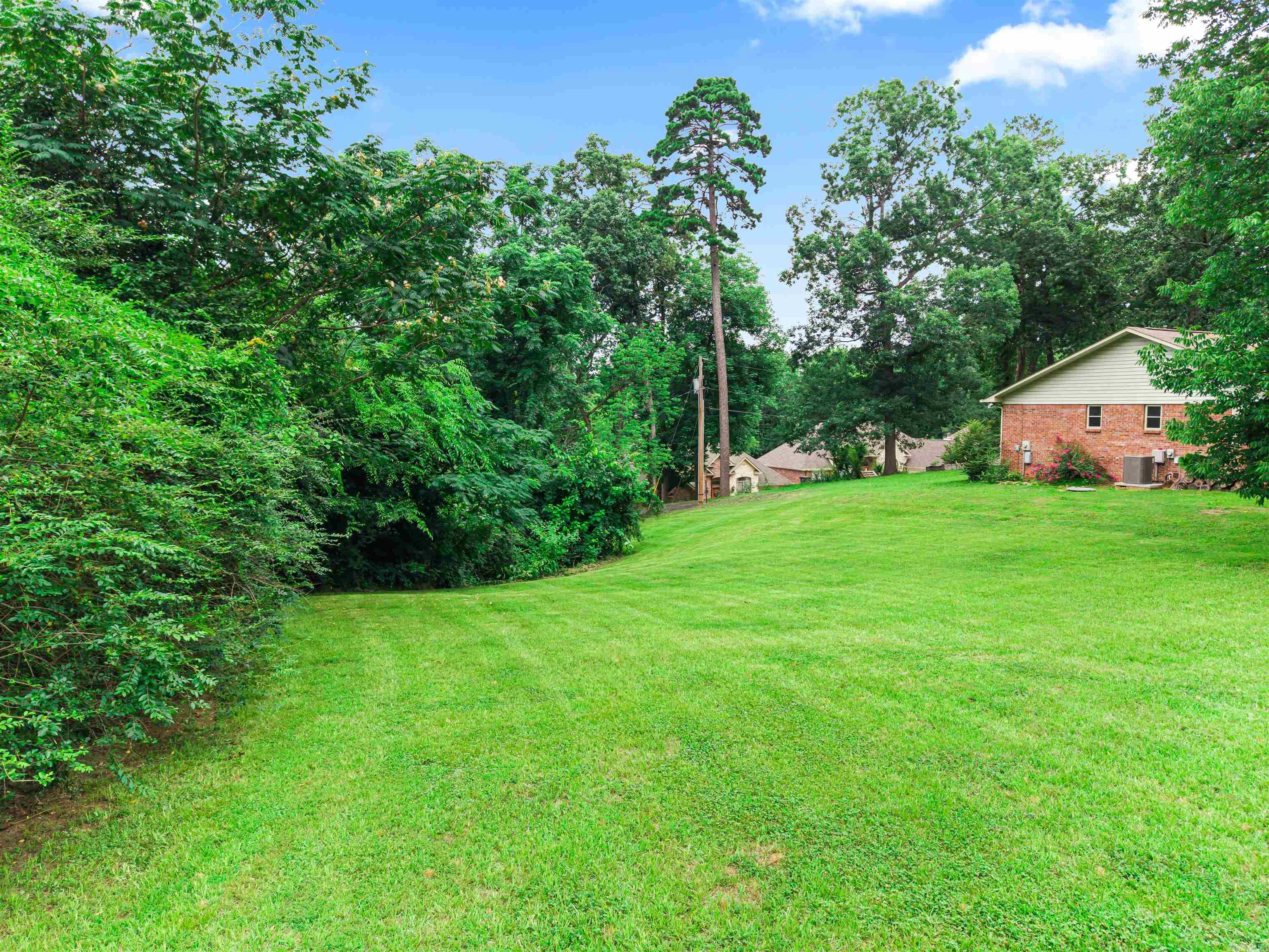 806 Lakeland Point Property Photo 6