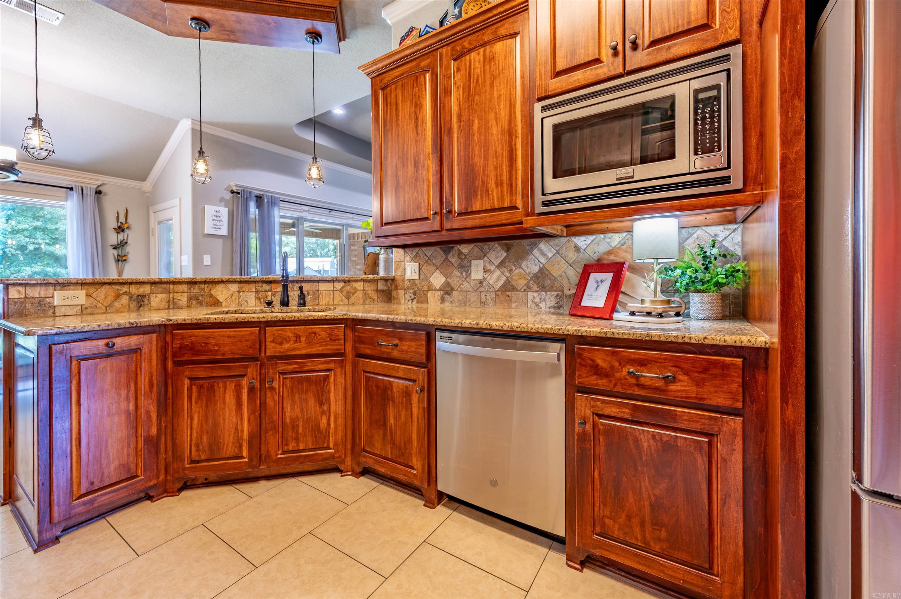 226 Jackson Park Cove Property Photo 16