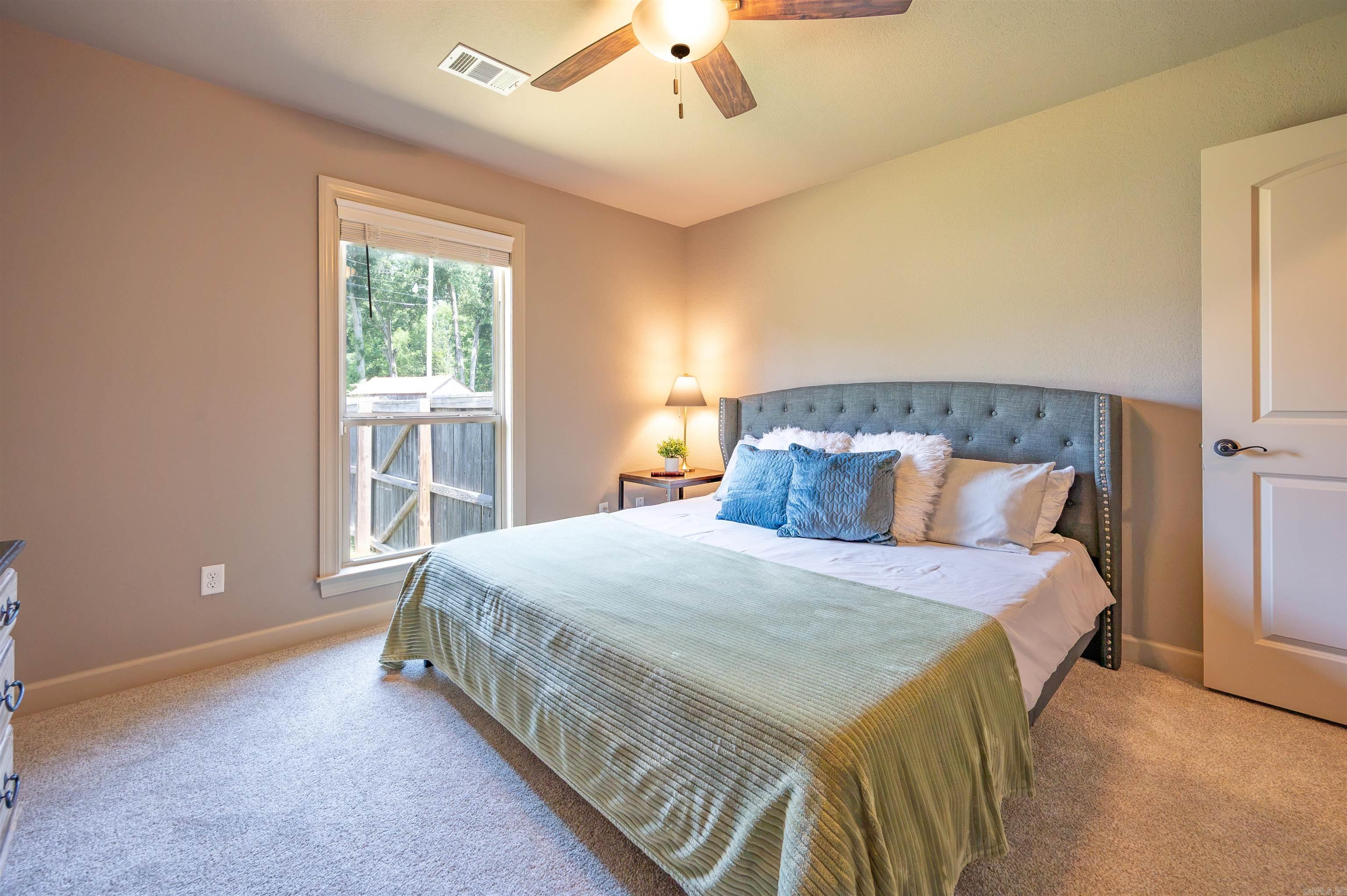 226 Jackson Park Cove Property Photo 23