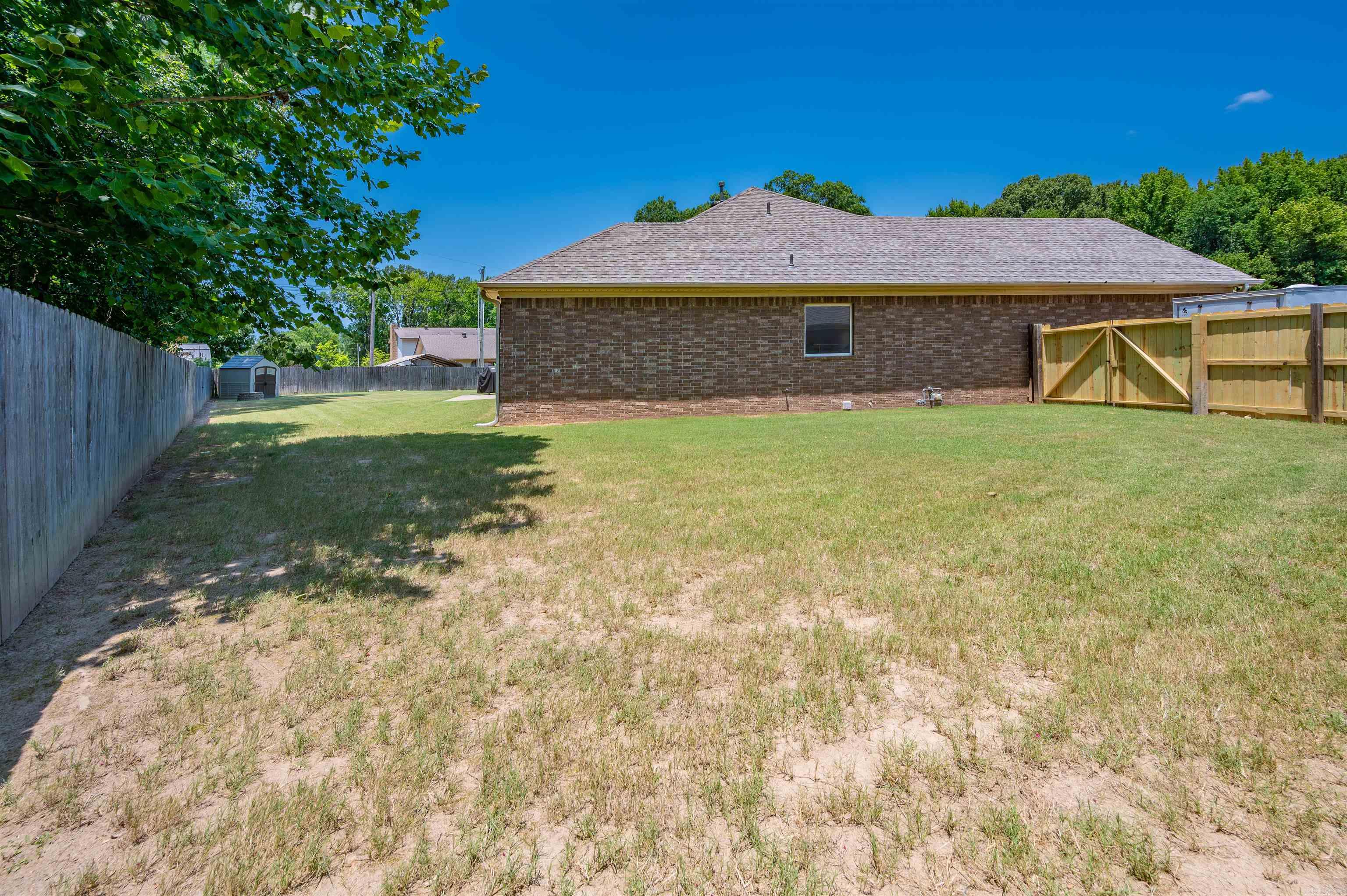 226 Jackson Park Cove Property Photo 39